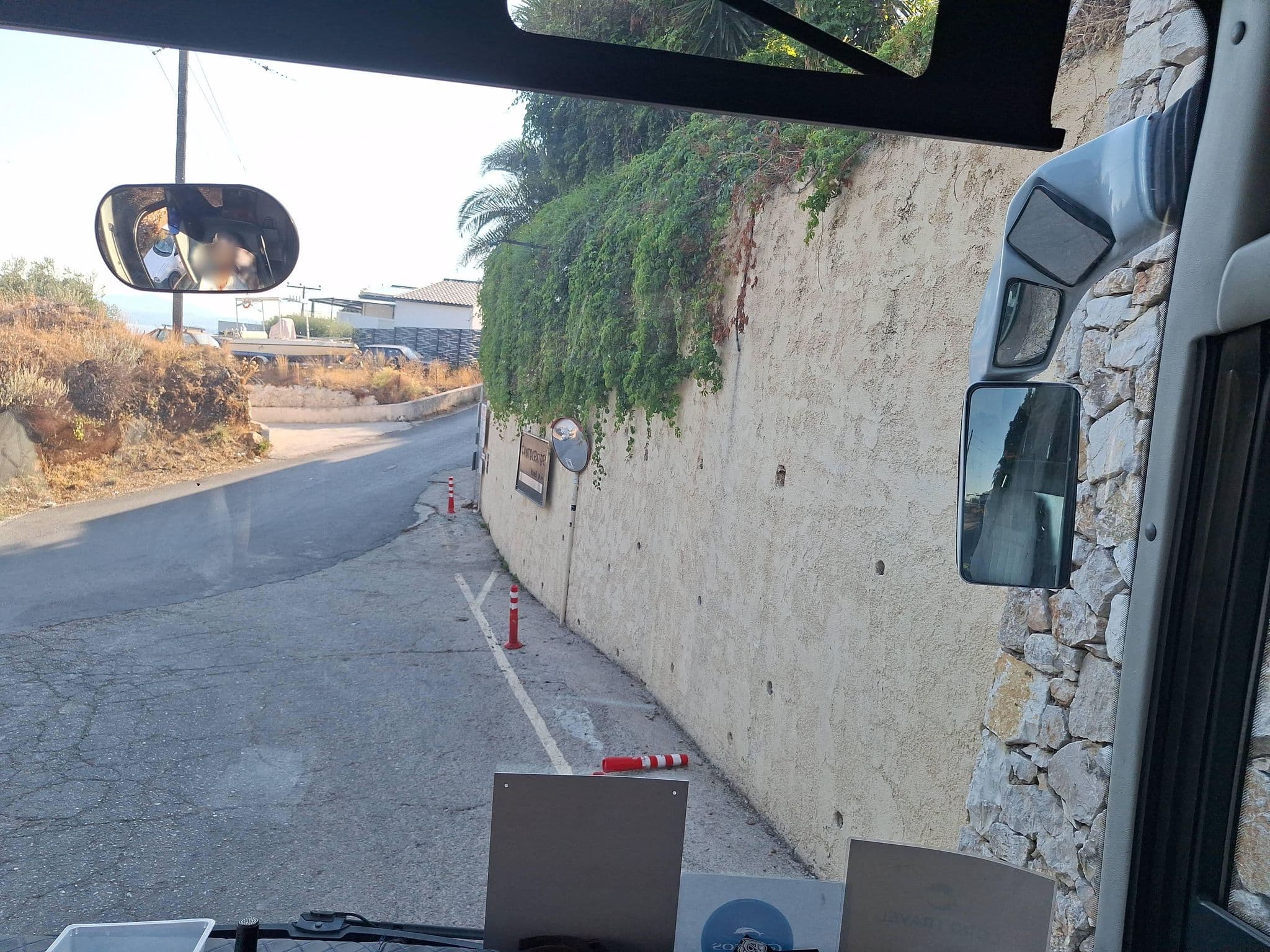 Street view near Yannis Appartments, Nýmfes — © maierkurt (CC BY-SA · Mapillary)