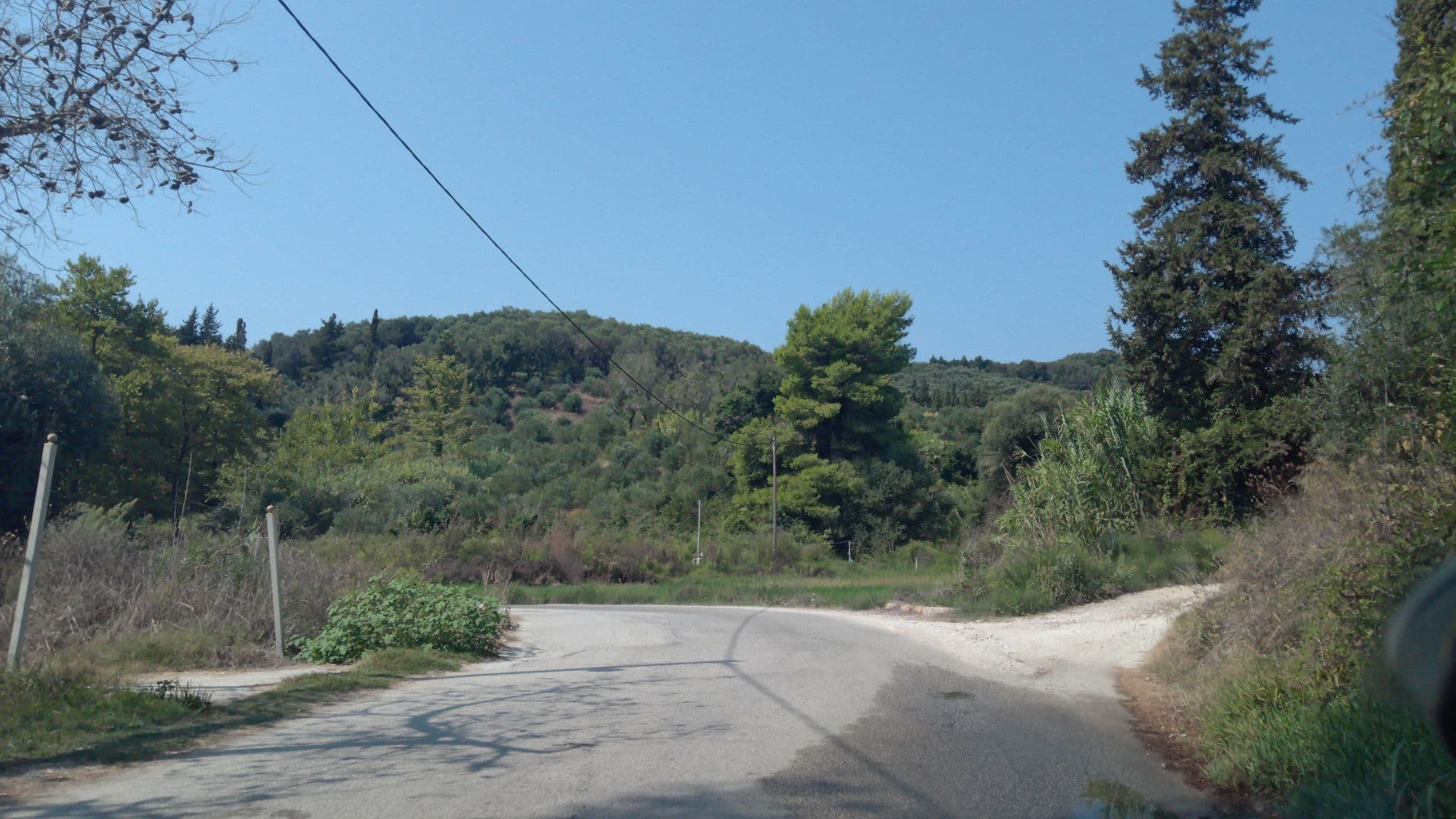 Street view near Corfu Country House, Perivóli — © cipri (CC BY-SA · Mapillary)
