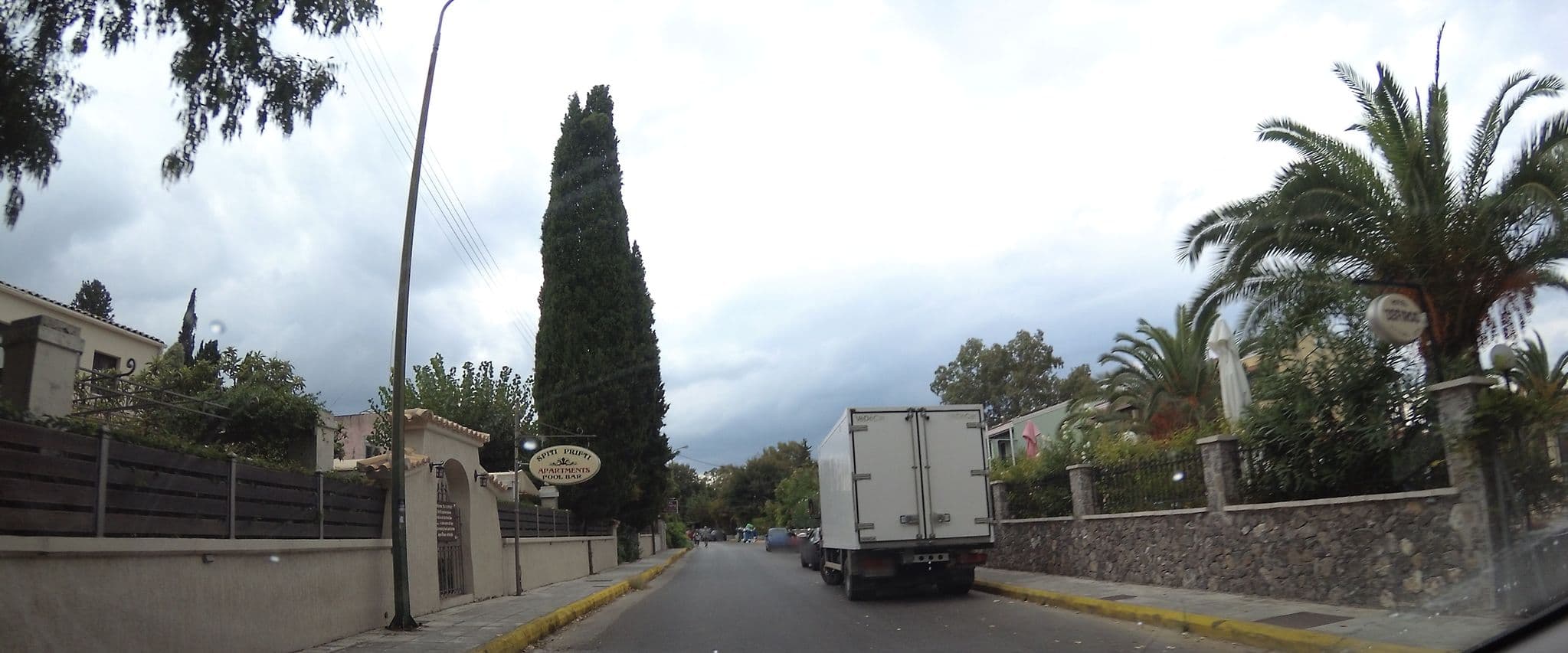Street view near Appartment Zefiros, Kontokáli — © teddy73 (CC BY-SA · Mapillary)