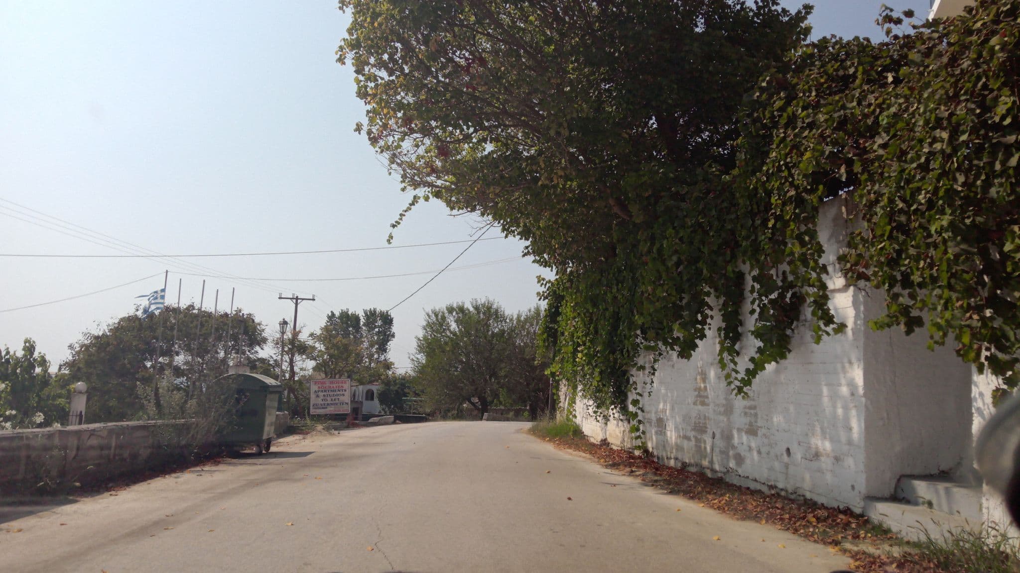 Street view near Villa Anneta, Perivóli — © cipri (CC BY-SA · Mapillary)