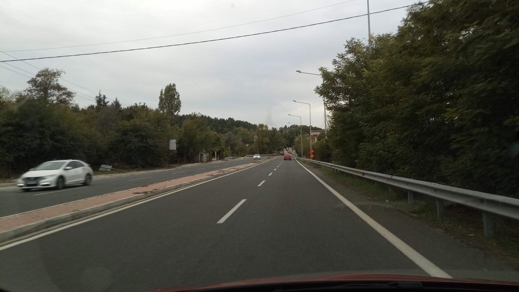 Street view near Hotel Nefeli, Koíla — © nglf (CC BY-SA · Mapillary)