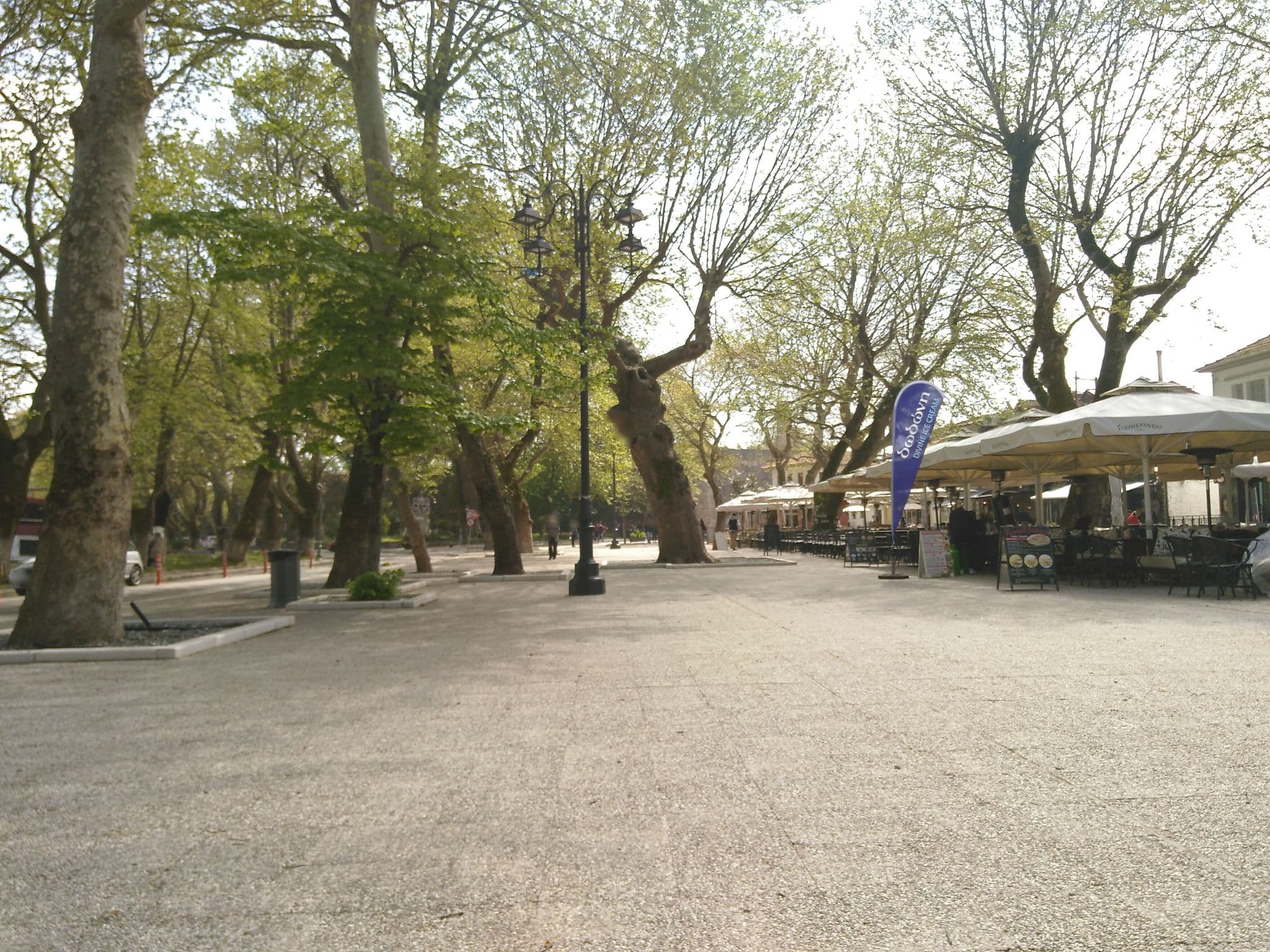 Street view near Lake View Apartment, Ioánnina — © mortis (CC BY-SA · Mapillary)