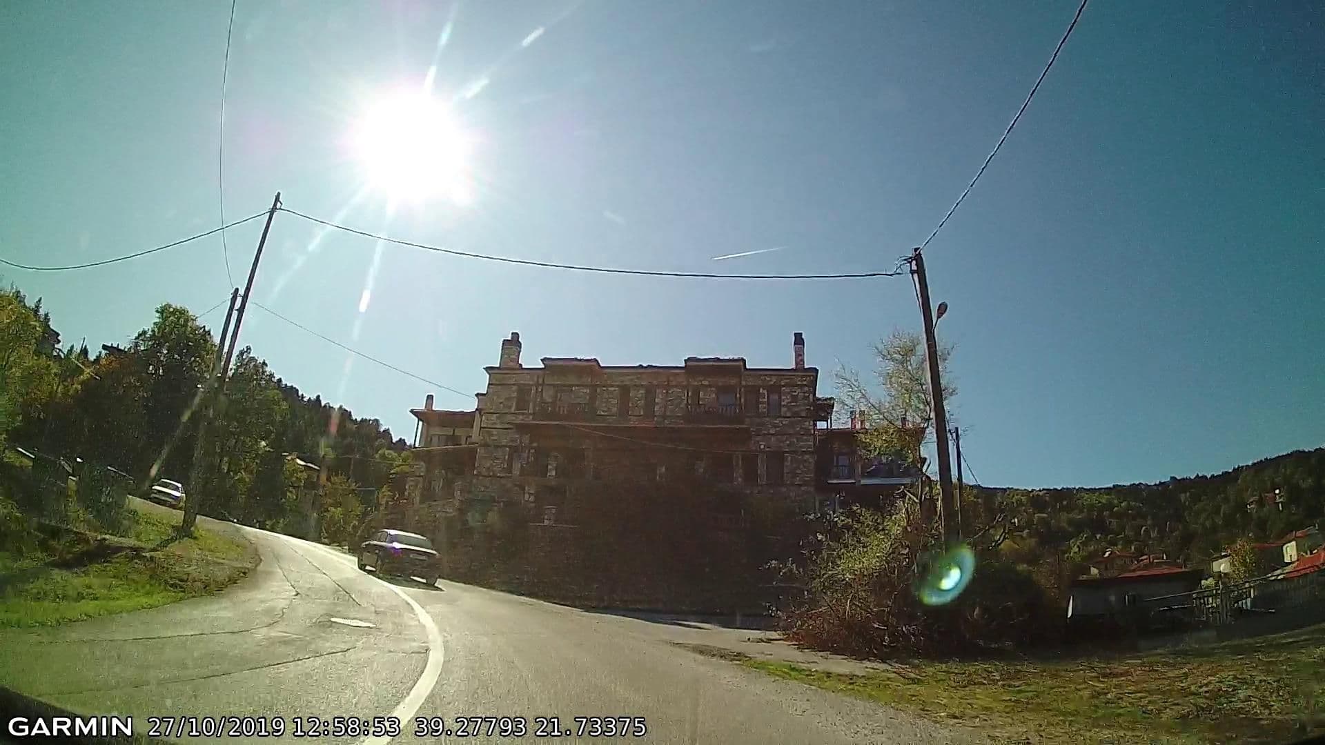 Street view near Πανδίων Mountain Resort Hotel & Suites, Mitrópoli — © pppetros (CC BY-SA · Mapillary)