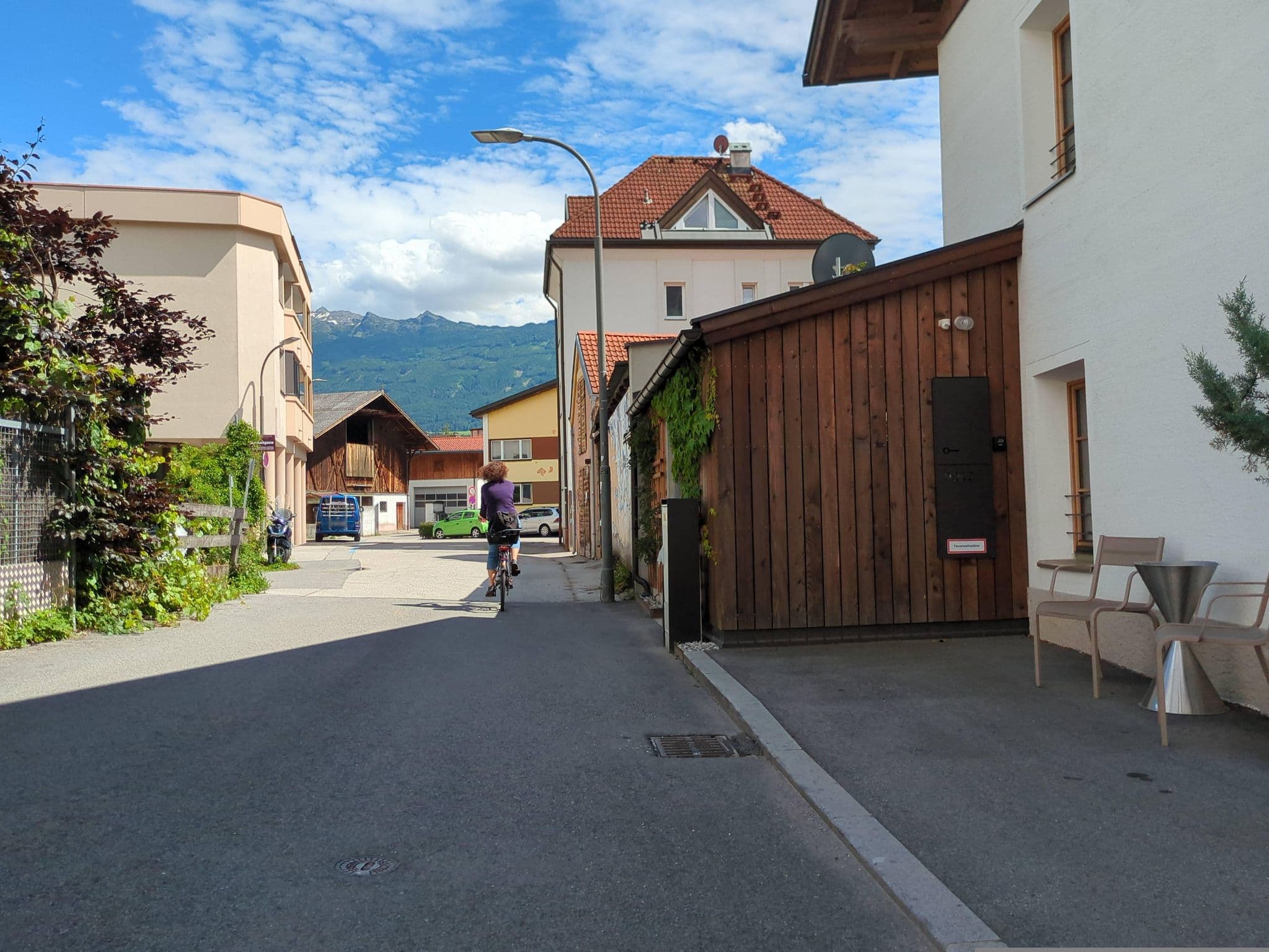 Street view near Pradl Elf - My Apartment, Pradl — © innsbruck-barrierefrei (CC BY-SA · Mapillary)