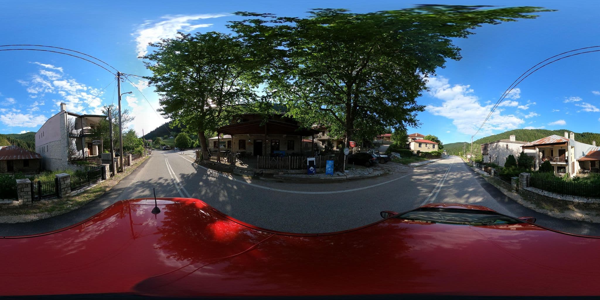 Street view near Λειριον Αρχοντικο Μπαλατσου, Piáleia — © nglf (CC BY-SA · Mapillary)