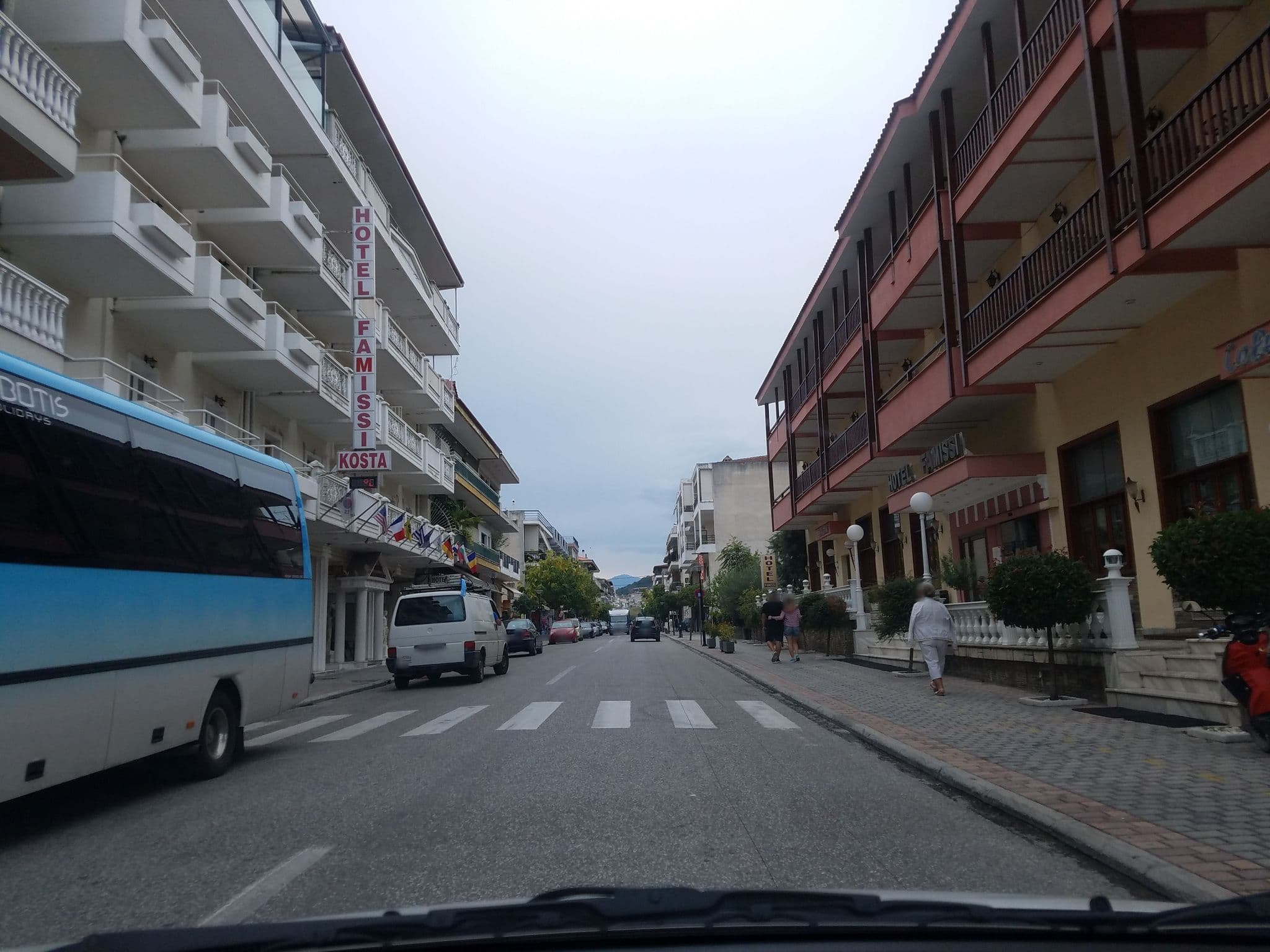 Street view near Kaikis Hotel, Kalampáka — © muthu (CC BY-SA · Mapillary)