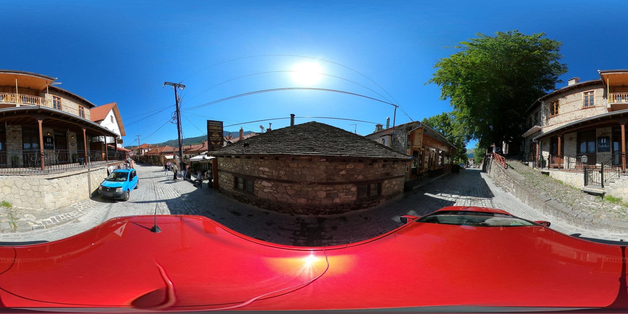 Street view near Adonis Hotel, Metsovo — © nglf (CC BY-SA · Mapillary)