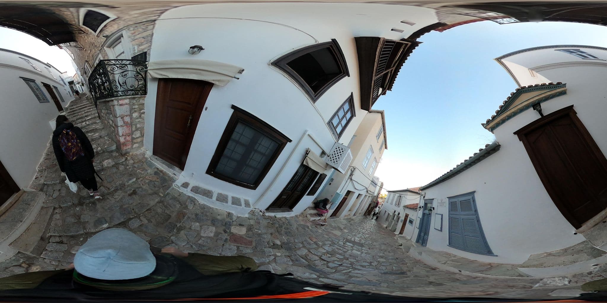 Street view near Cotommatae Hotel, Ýdra — © thompsondt (CC BY-SA · Mapillary)
