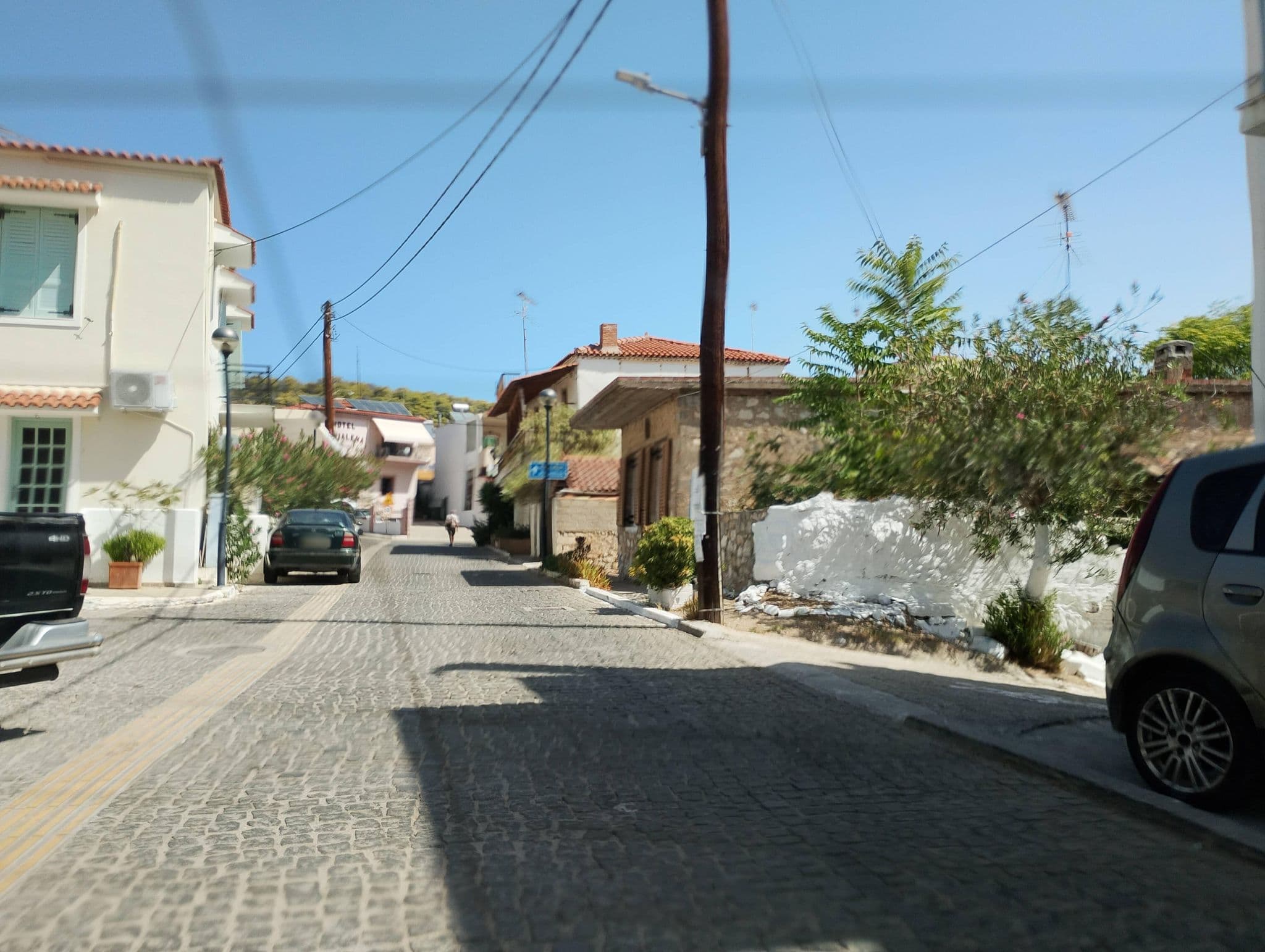 Street view near Andriani Apts, Palaiá Epídavros — © George_210 (CC BY-SA · Mapillary)