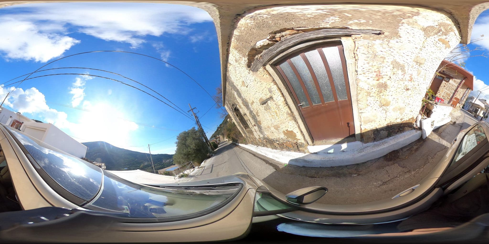 Street view near Lefteris Rooms, Kíssamos — © alexbartzokas (CC BY-SA · Mapillary)