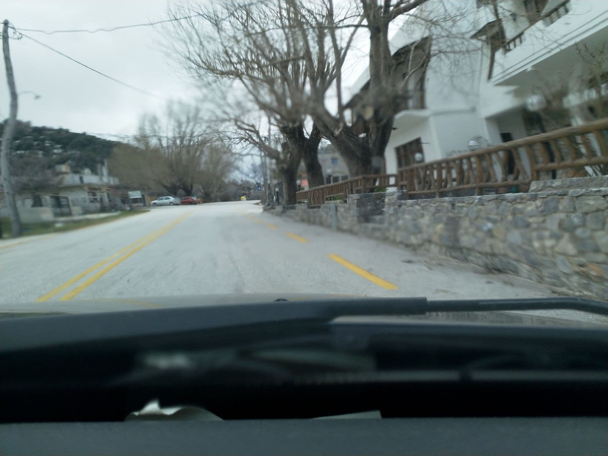 Street view near Νεοσ Ομαλοσ - Δρακουλακησ, Perivólia — © grkpete (CC BY-SA · Mapillary)