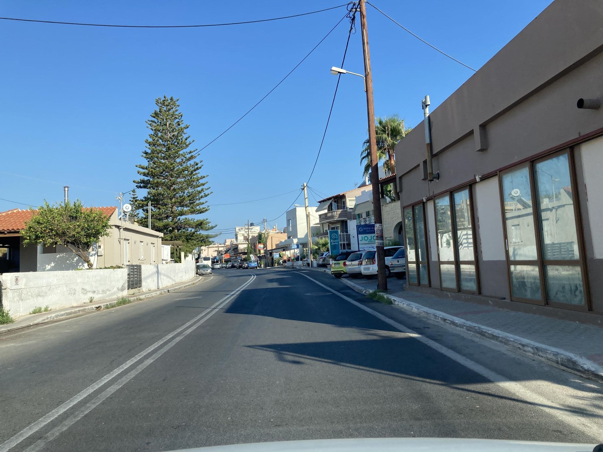 Street view near Cozy Corner Vs, Galatás — © fod (CC BY-SA · Mapillary)