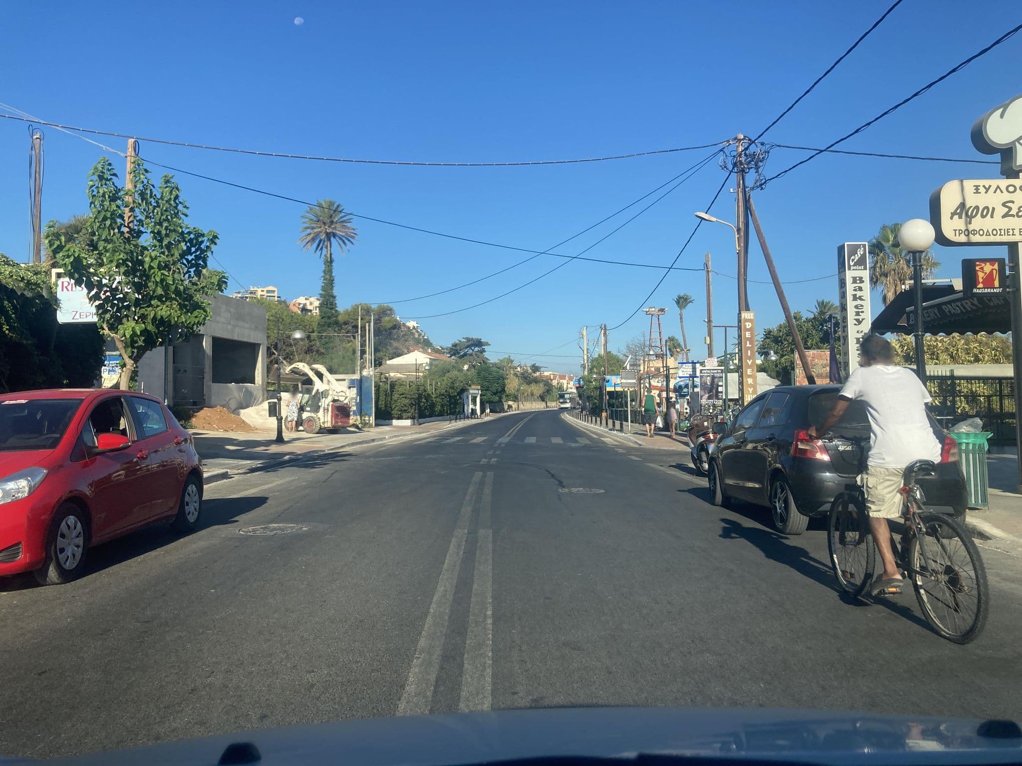 Street view near Villa Dora, Galatás — © fod (CC BY-SA · Mapillary)