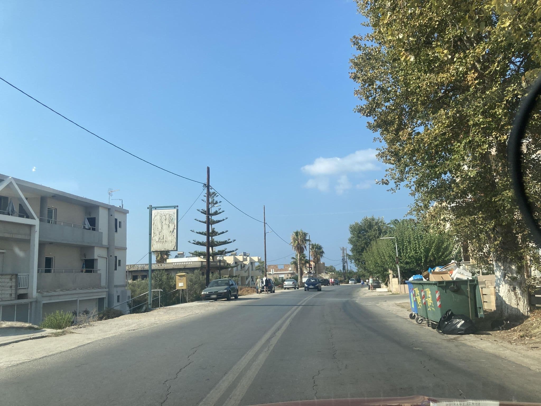 Street view near Sun City Hotel Apartments, Darátsos — © fod (CC BY-SA · Mapillary)