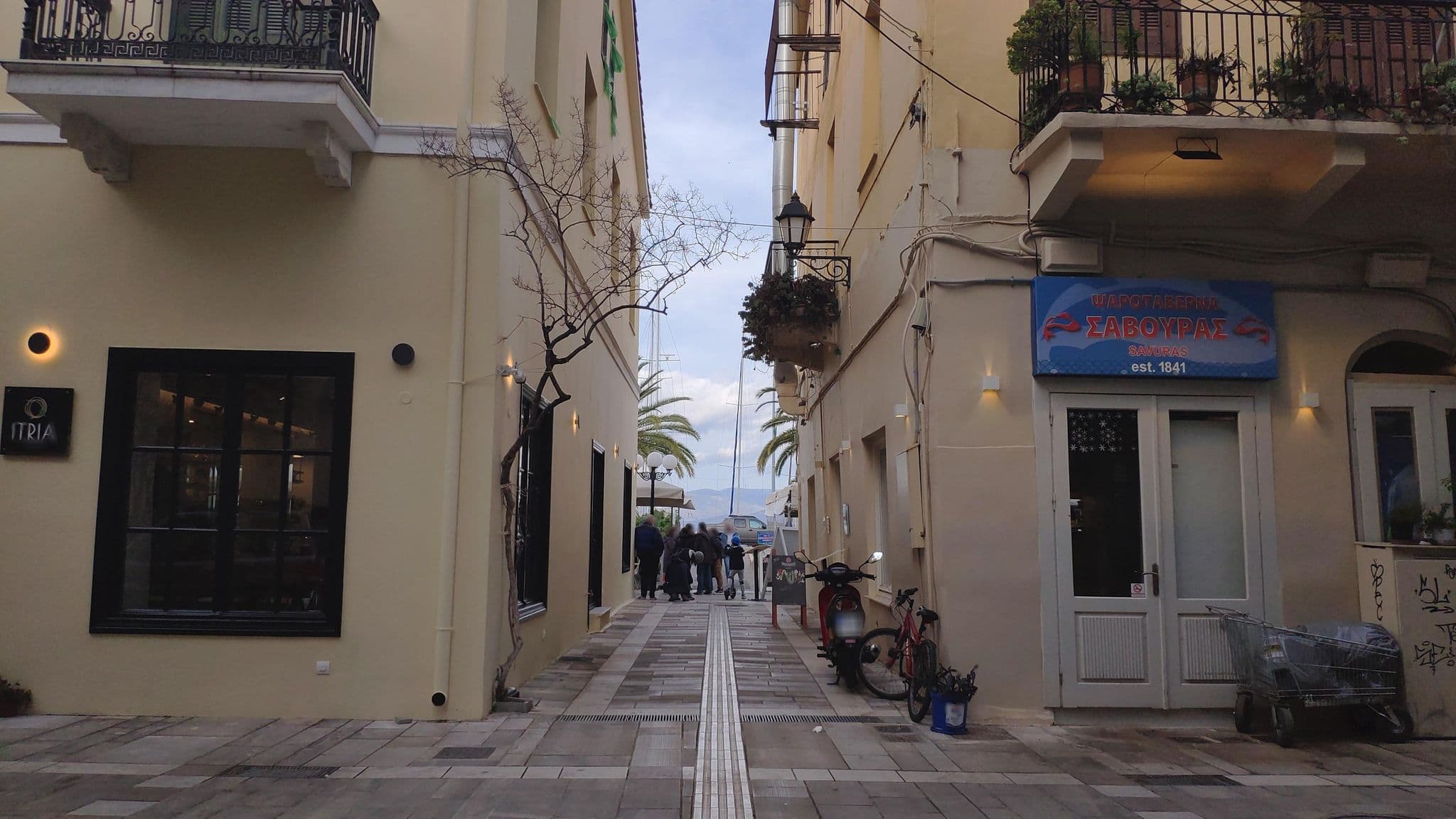 Street view near Tiryns Hotel, Náfplio — © pppetros (CC BY-SA · Mapillary)