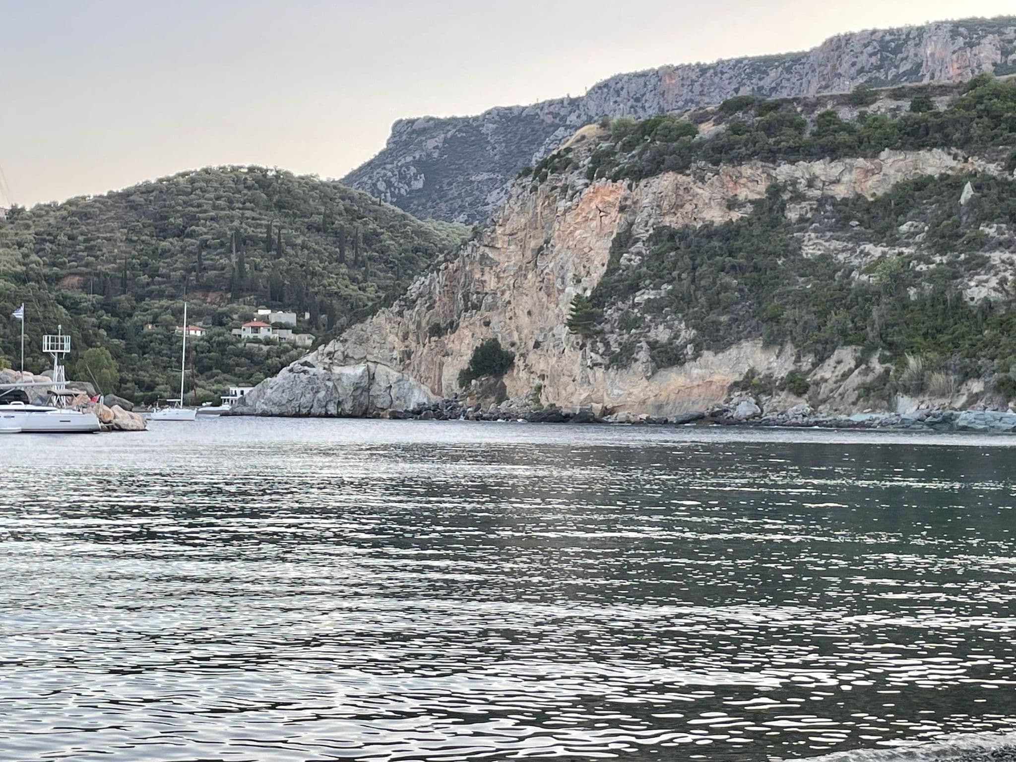 Street view near Porto Sabatiki, Leonídio — © Zoomicon (CC BY-SA · Mapillary)