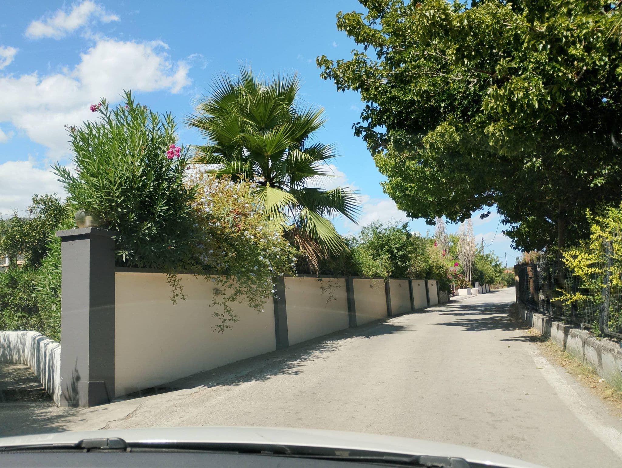 Street view near Sunny Garden, Palaiá Epídavros — © George_210 (CC BY-SA · Mapillary)