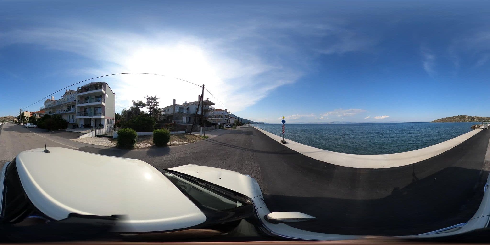Street view near Violetta Studios, Parálio Ástros — © efikour (CC BY-SA · Mapillary)