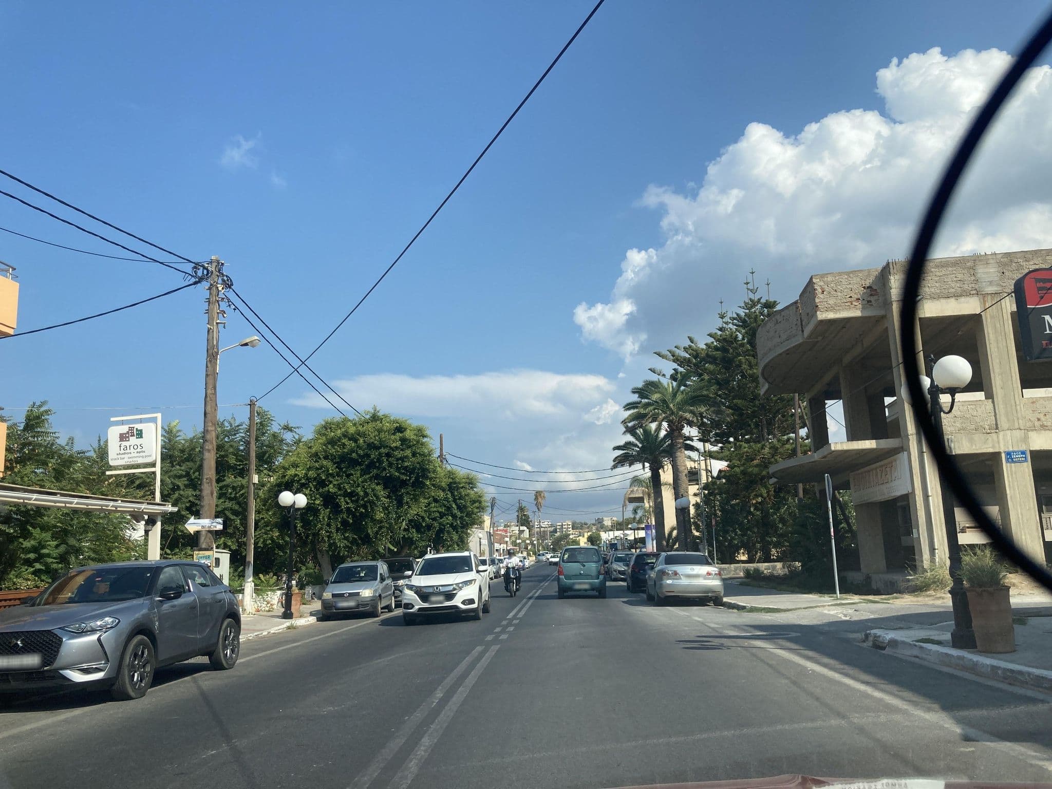 Street view near Faros, Galatás — © fod (CC BY-SA · Mapillary)