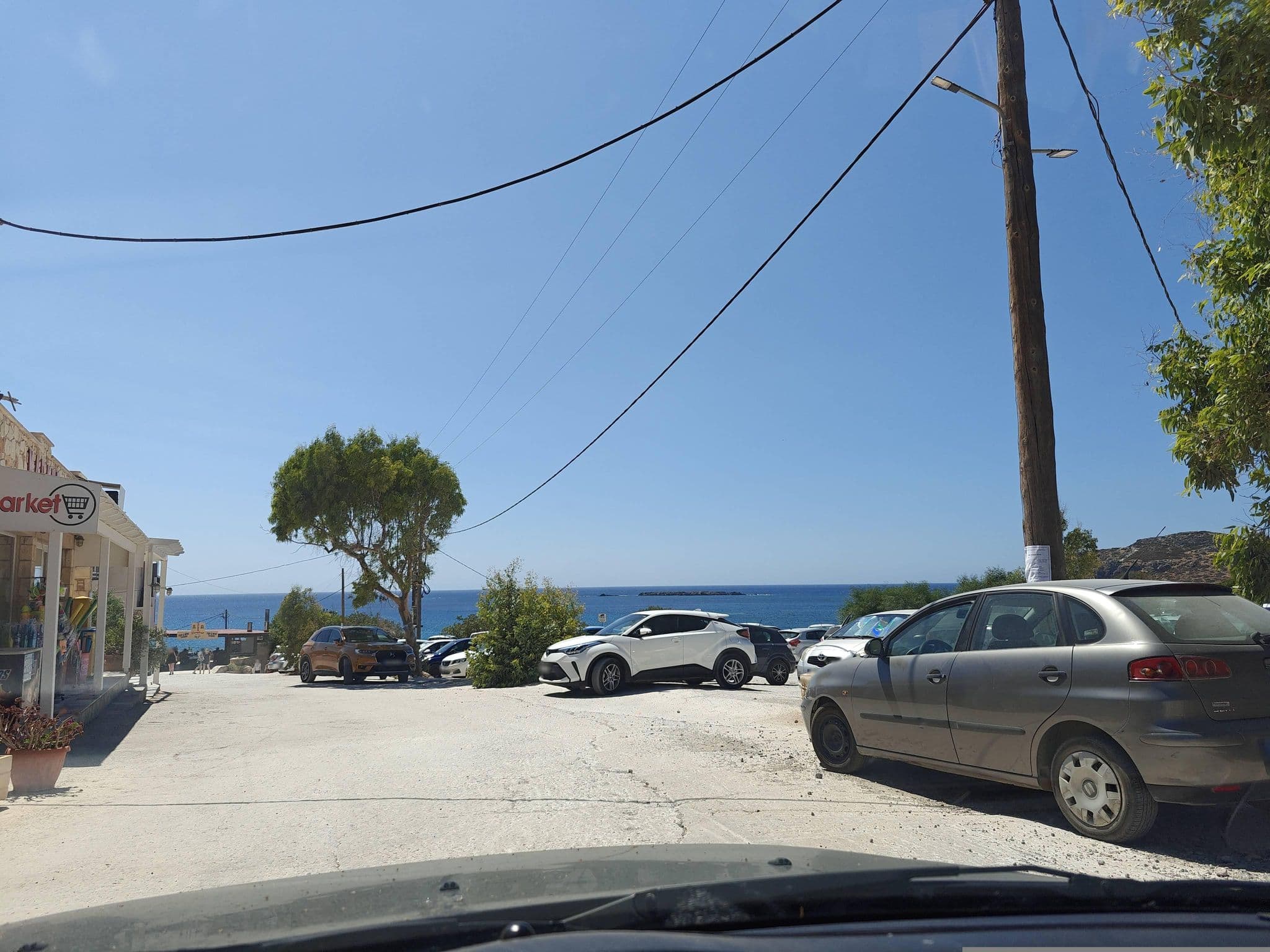 Street view near Falassarna Beach Studios & Apartments, Kíssamos — © grkpete (CC BY-SA · Mapillary)