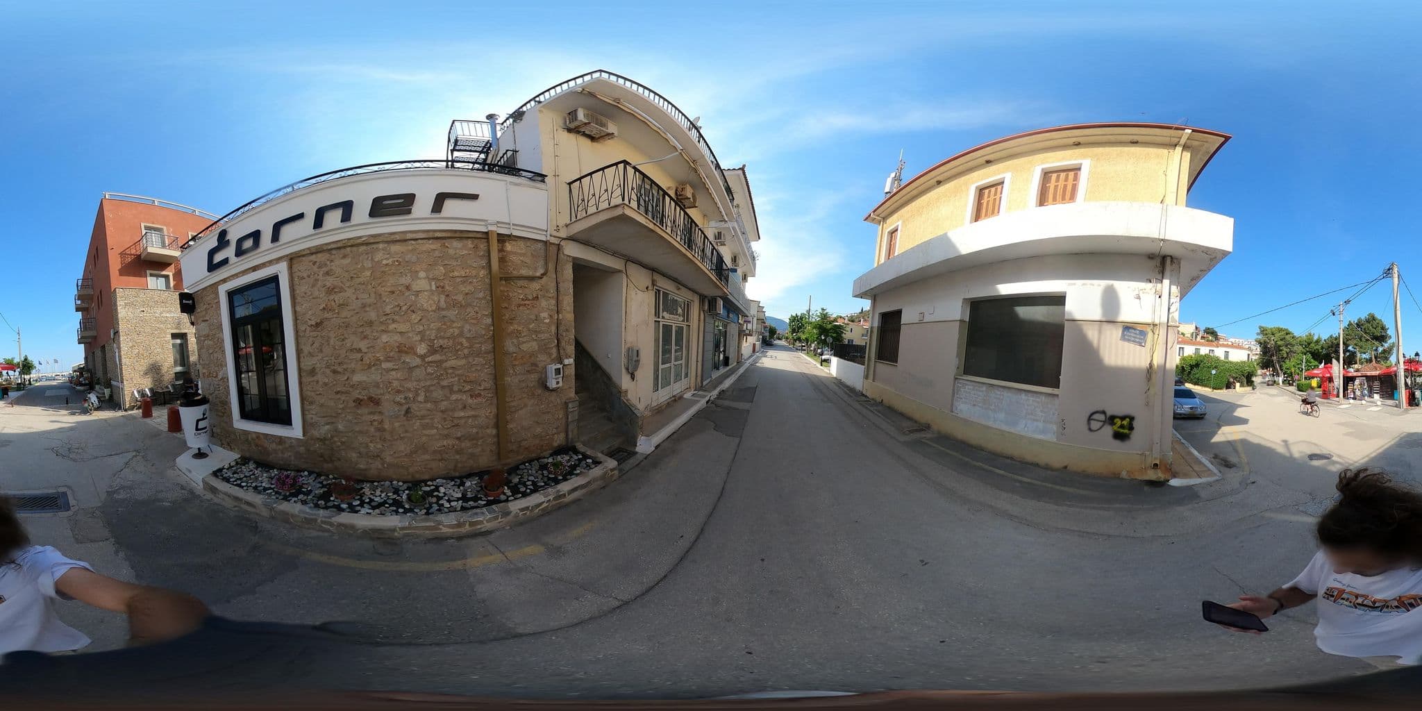 Street view near Astros Beach Βoutique Hotel, Parálio Ástros — © efikour (CC BY-SA · Mapillary)