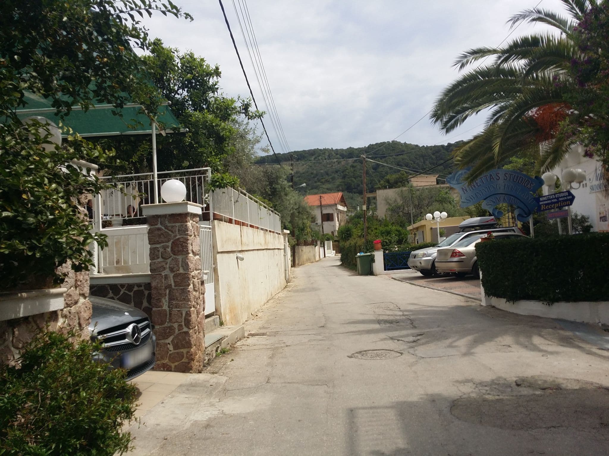 Street view near Ninetta Studio, Póros — © pppetros (CC BY-SA · Mapillary)