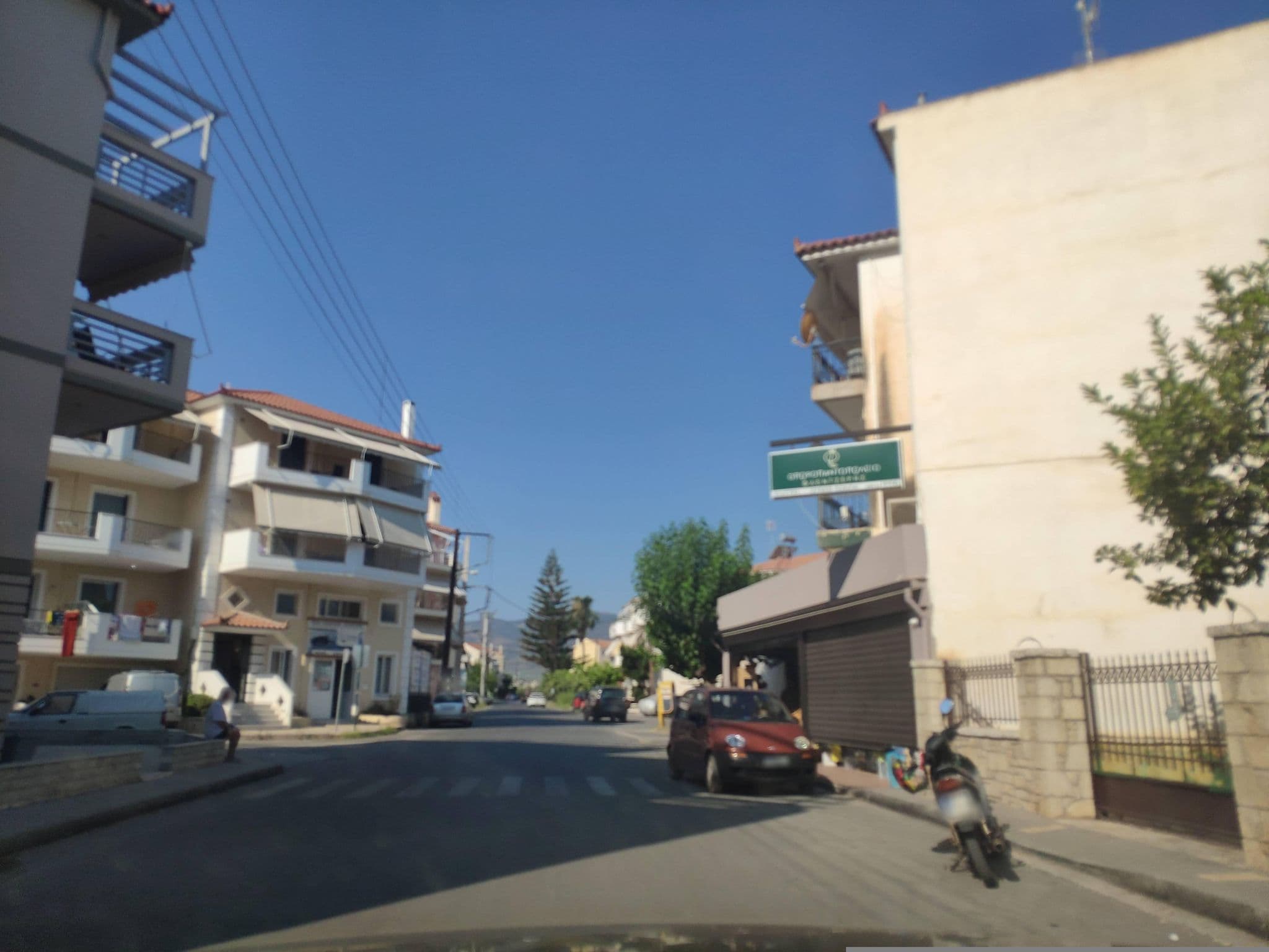 Street view near Georgakakos Homes, Parálio Ástros — © pppetros (CC BY-SA · Mapillary)