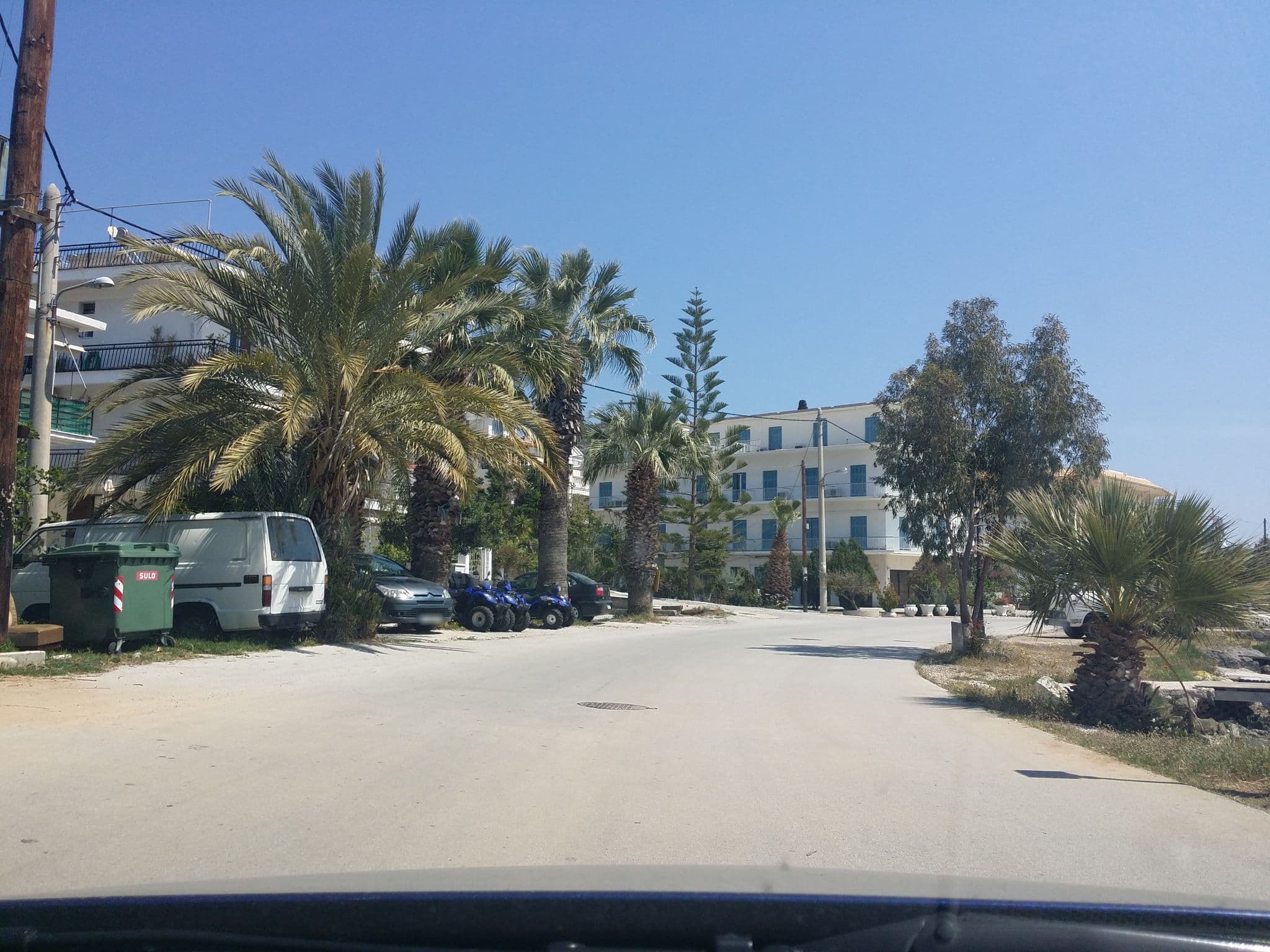 Street view near Theano Hotel, Póros — © pppetros (CC BY-SA · Mapillary)