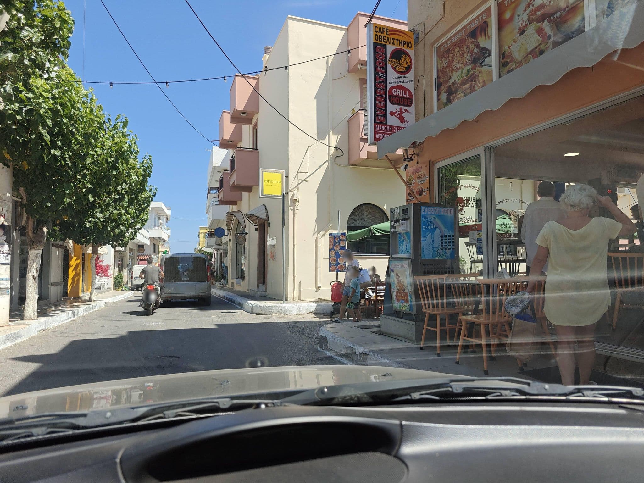 Street view near Casbah Boutique Hotel, Palaióchora — © grkpete (CC BY-SA · Mapillary)