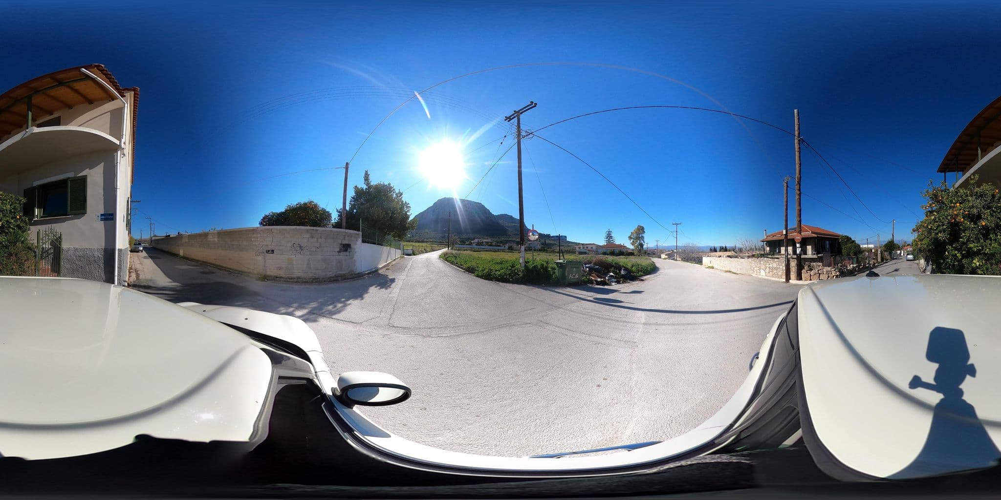 Street view near Acrocorinthos House, Arkhaía Kórinthos — © cedionysis (CC BY-SA · Mapillary)