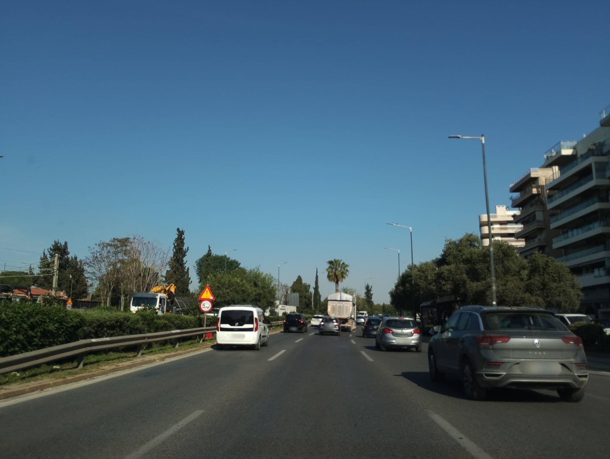Street view near Avra Hotel, Palaió Fáliro — © George_210 (CC BY-SA · Mapillary)