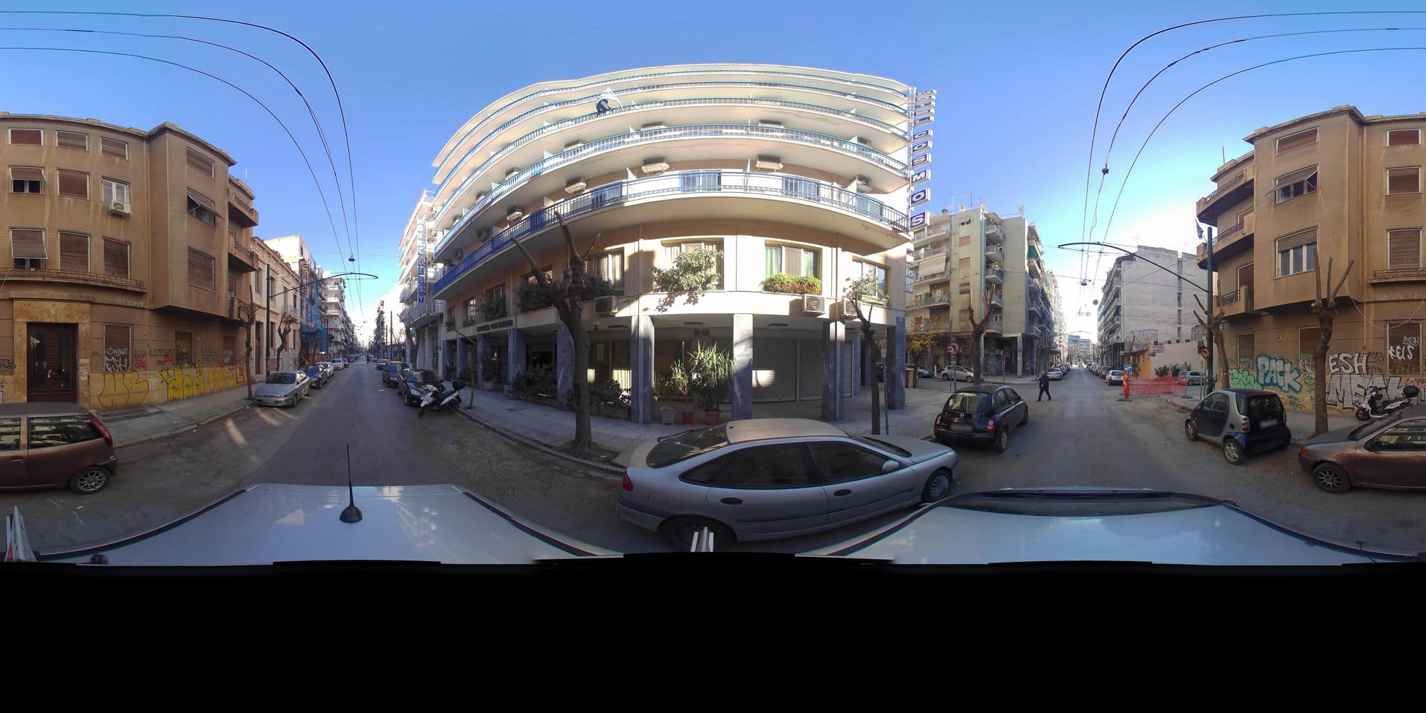 Street view near Ξενοδοχειο Κοσμοσ, Athens — © zaf3kala (CC BY-SA · Mapillary)