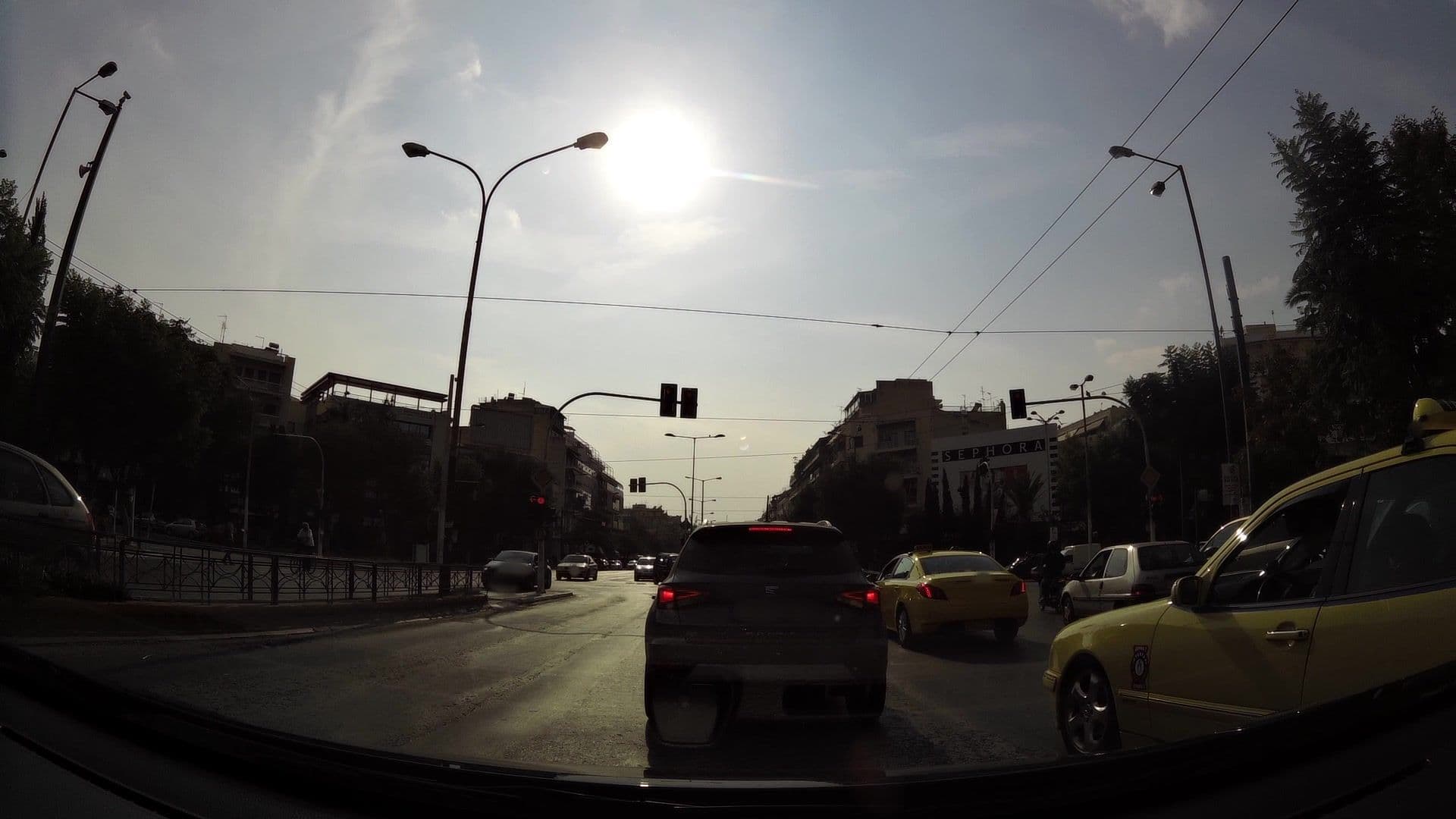 Street view near Hypnos Hostel, Kallithéa — © kaartcam (CC BY-SA · Mapillary)