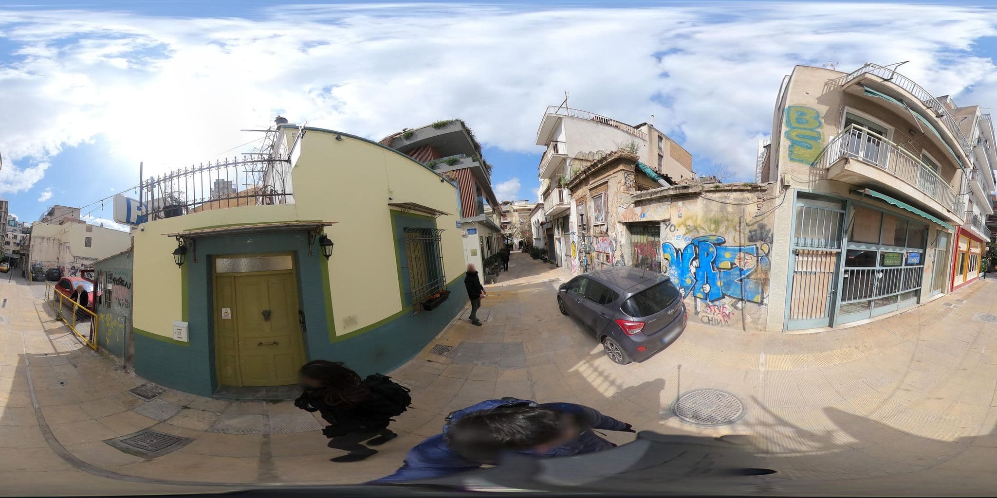 Street view near Clyde Athens by Nin&Bau, Athens — © Elefthkonst (CC BY-SA · Mapillary)