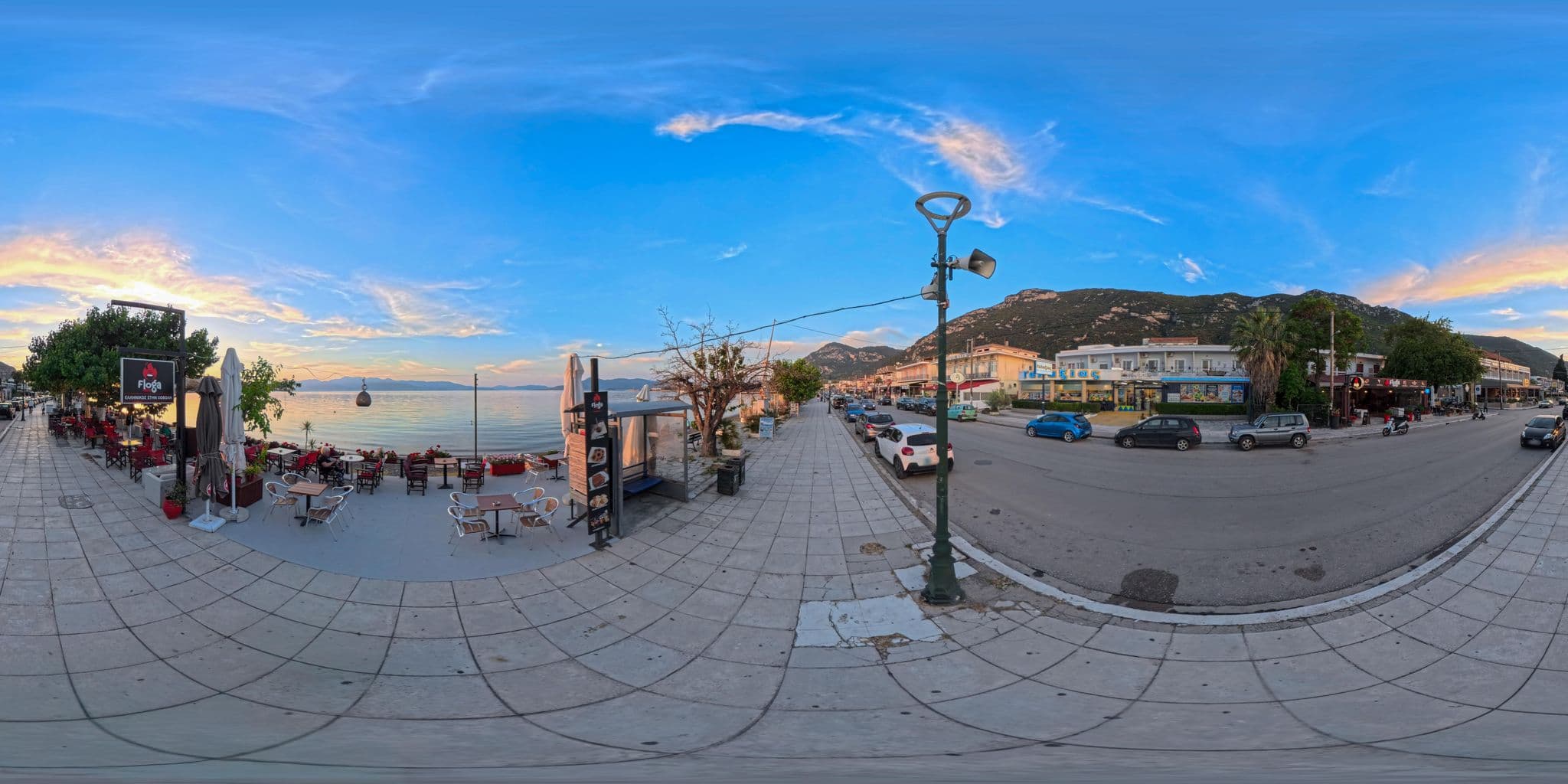 Street view near akti hotel, Kaména Voúrla — © algirdasc (CC BY-SA · Mapillary)