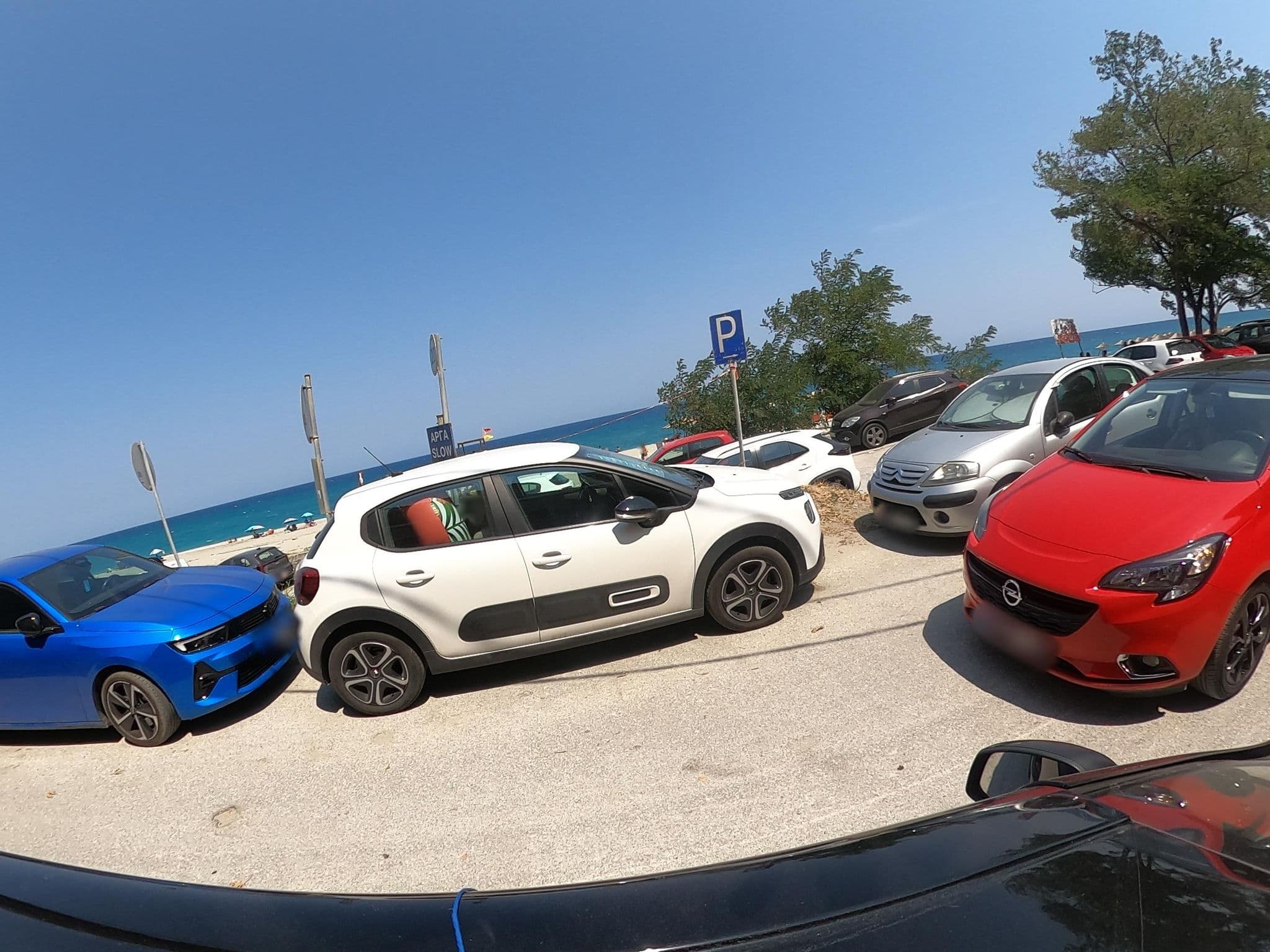 Street view near Katerina Hotel, Zagorá — © geraki (CC BY-SA · Mapillary)