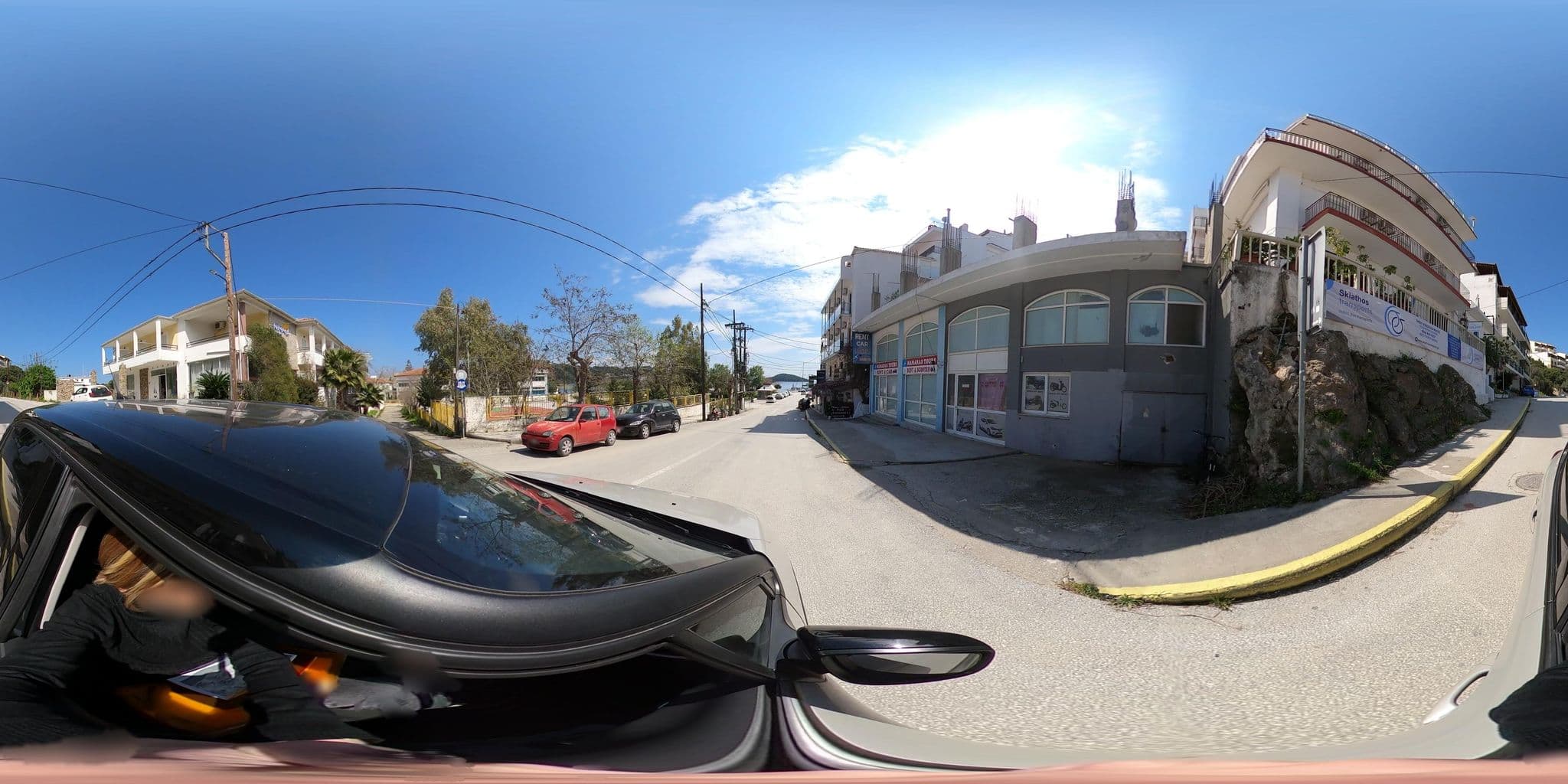 Street view near Στούντιο Ξάνεμοσ, Skiáthos — © VMConsulting (CC BY-SA · Mapillary)