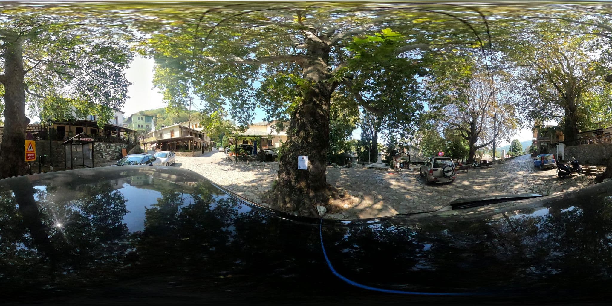 Street view near Atrapos Hotel, Mouresi — © geraki (CC BY-SA · Mapillary)