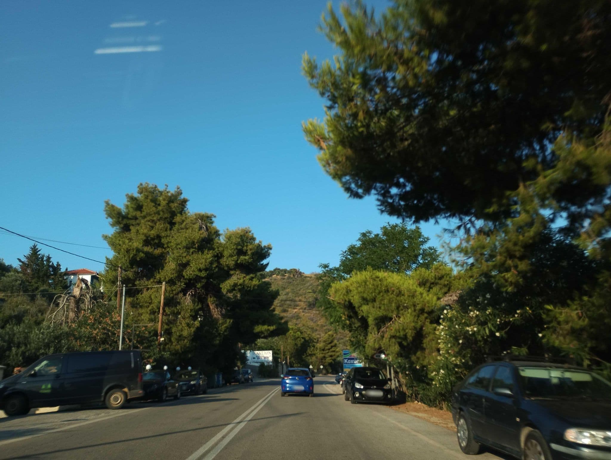Street view near Ostria Apartments, Límni — © George_210 (CC BY-SA · Mapillary)