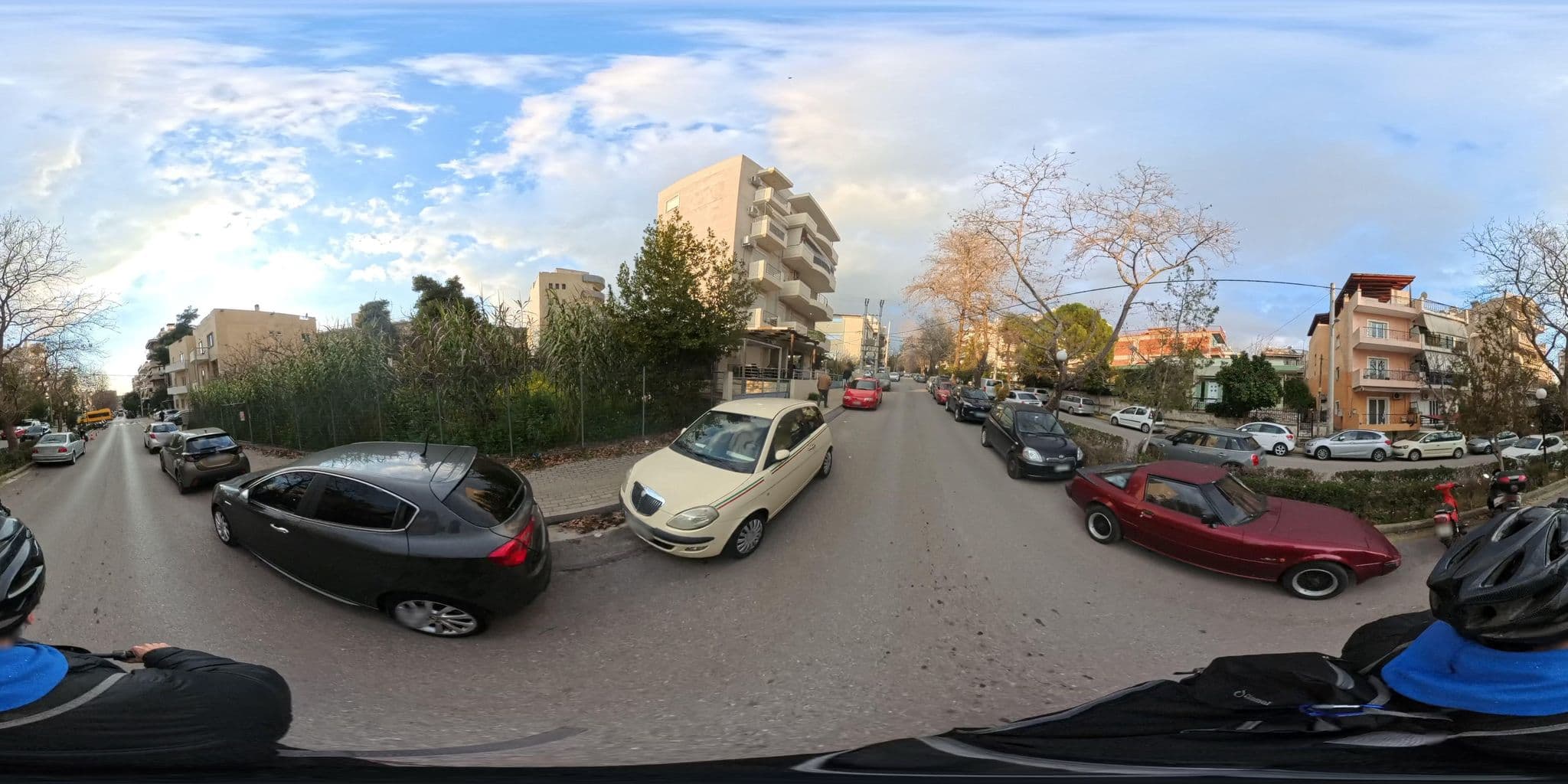 Street view near Mareblue - Head Offices, Irákleio — © NickGar (CC BY-SA · Mapillary)