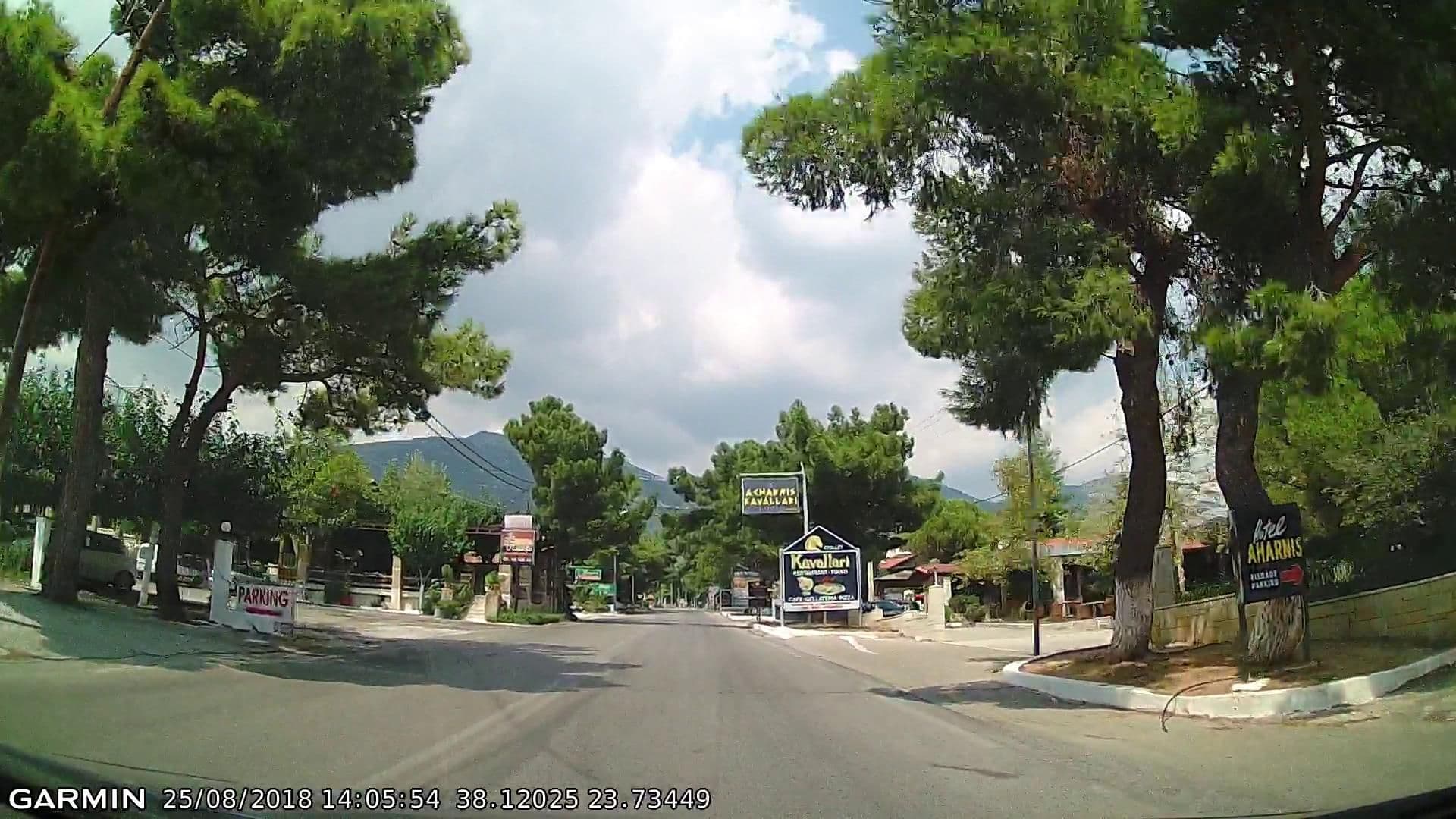Street view near Hotel Acharnis Kavalllari, Thrakomakedónes — © pppetros (CC BY-SA · Mapillary)