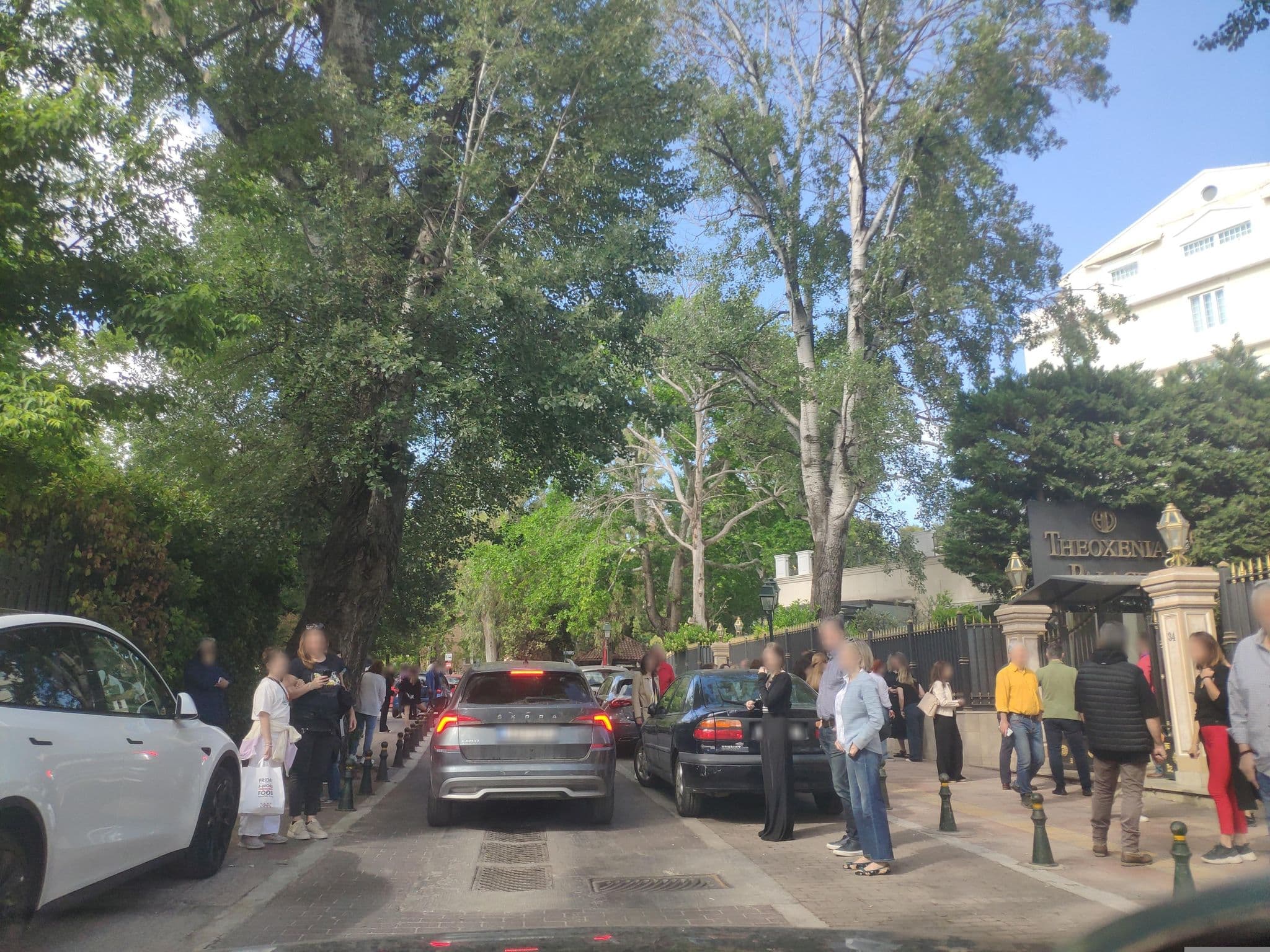 Street view near Theoxenia Residence Hotel, Kifisiá — © pppetros (CC BY-SA · Mapillary)