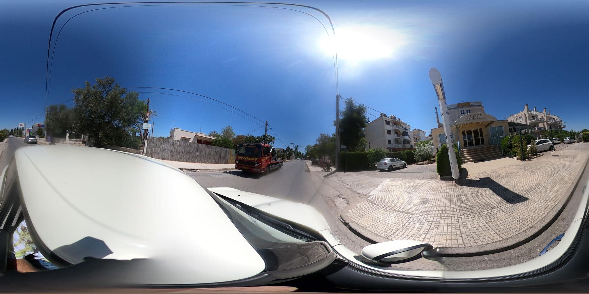 Street view near Cybele, Kifisiá — © cedionysis (CC BY-SA · Mapillary)