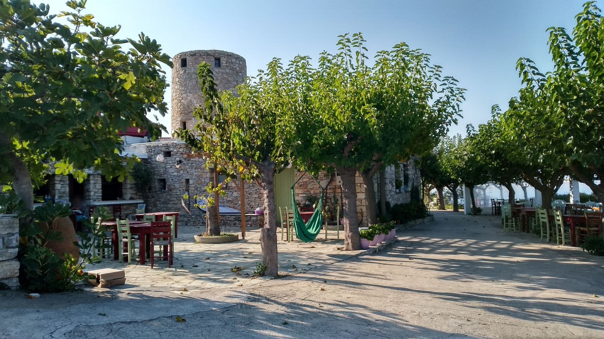 Street view near Chiliadromia Studios, Patitírion — © resser55 (CC BY-SA · Mapillary)