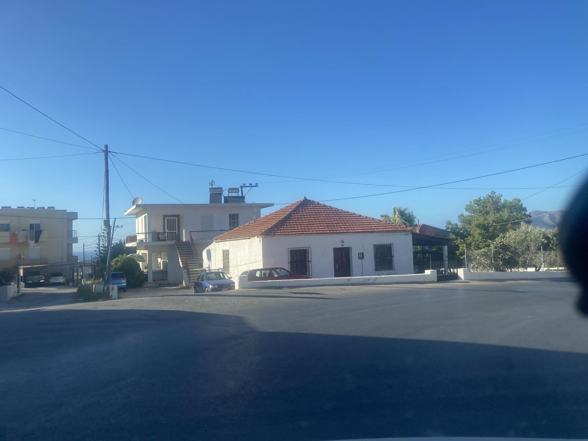 Street view near Sissy Village, Pithári — © fod (CC BY-SA · Mapillary)