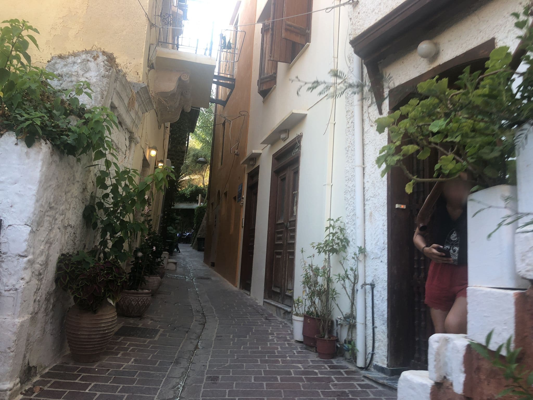 Street view near Kores Boutique Hotel, Chaniá — © rikkekofoed (CC BY-SA · Mapillary)