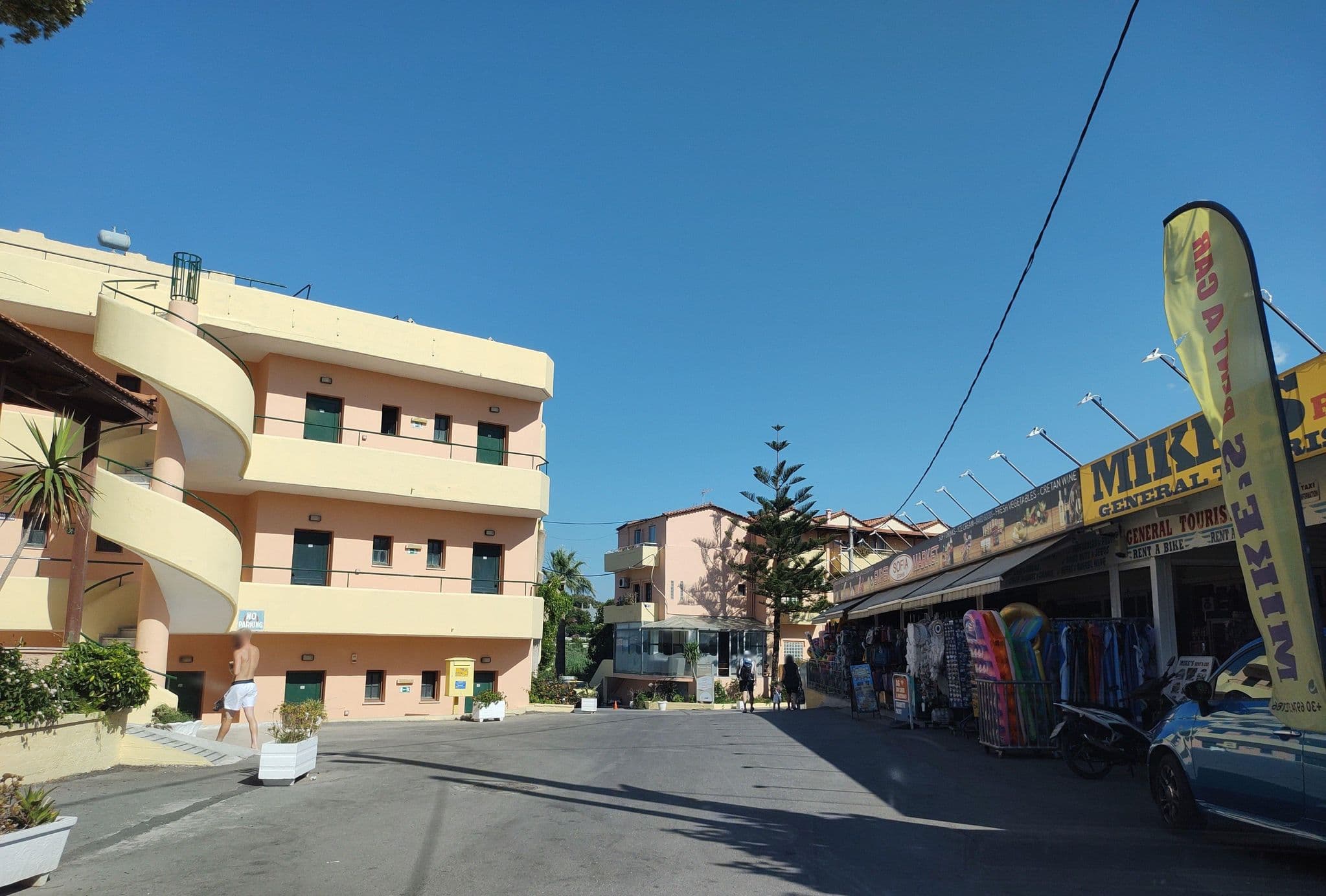Street view near Fereniki Hotel Georgioupolis, Georgioupolis — © thetornado76 (CC BY-SA · Mapillary)