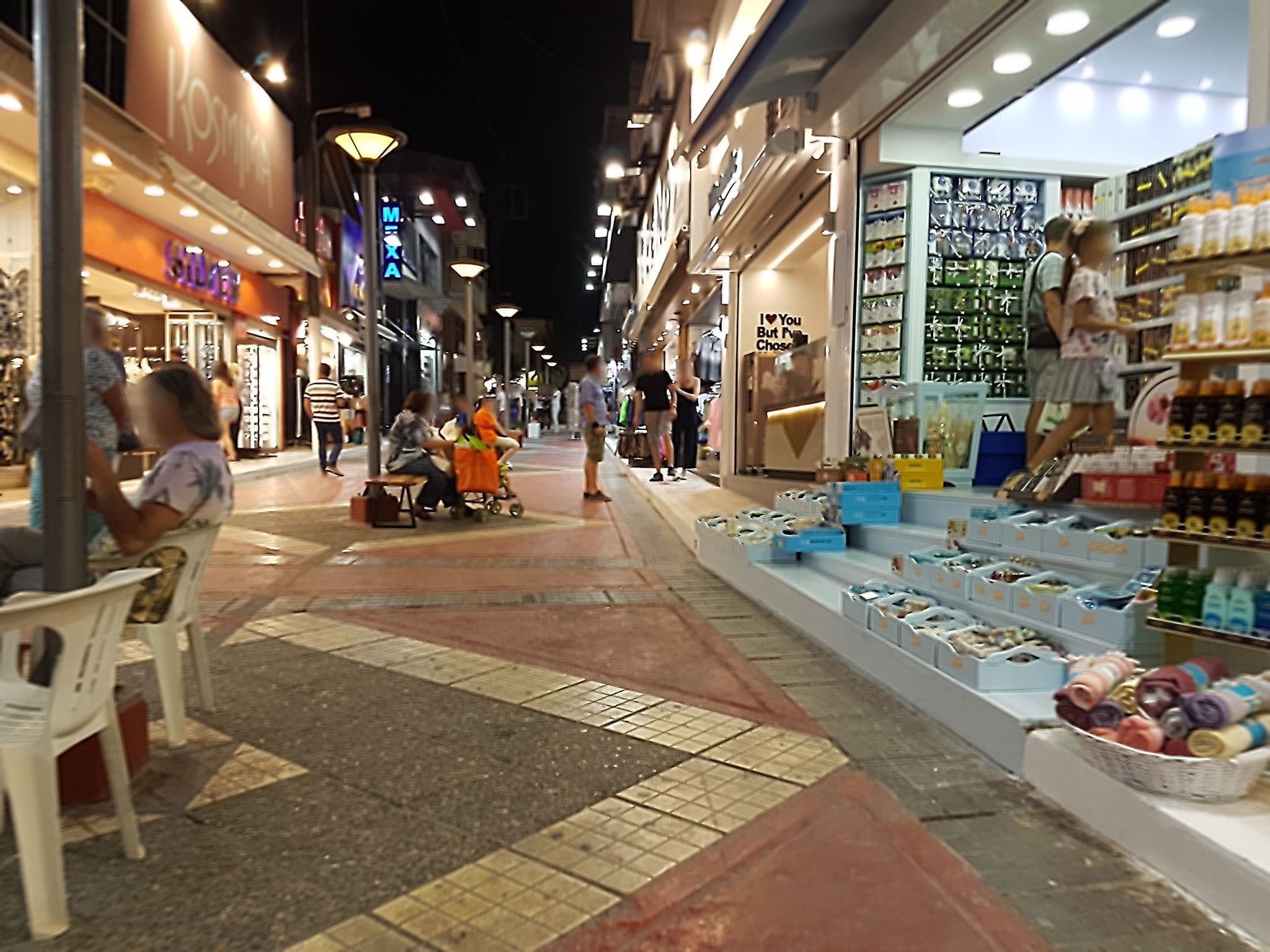 Street view near Nancy Hotel, Limín Khersonísou — © medix (CC BY-SA · Mapillary)