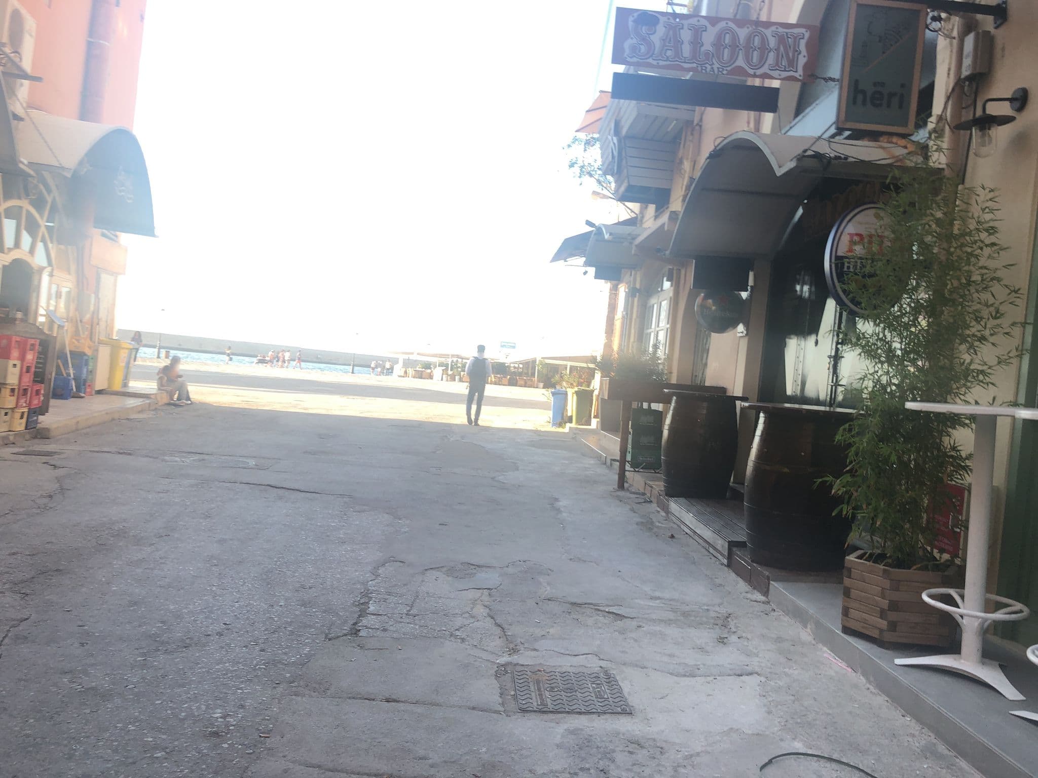 Street view near Royal Hotel Chania, Chaniá — © rikkekofoed (CC BY-SA · Mapillary)