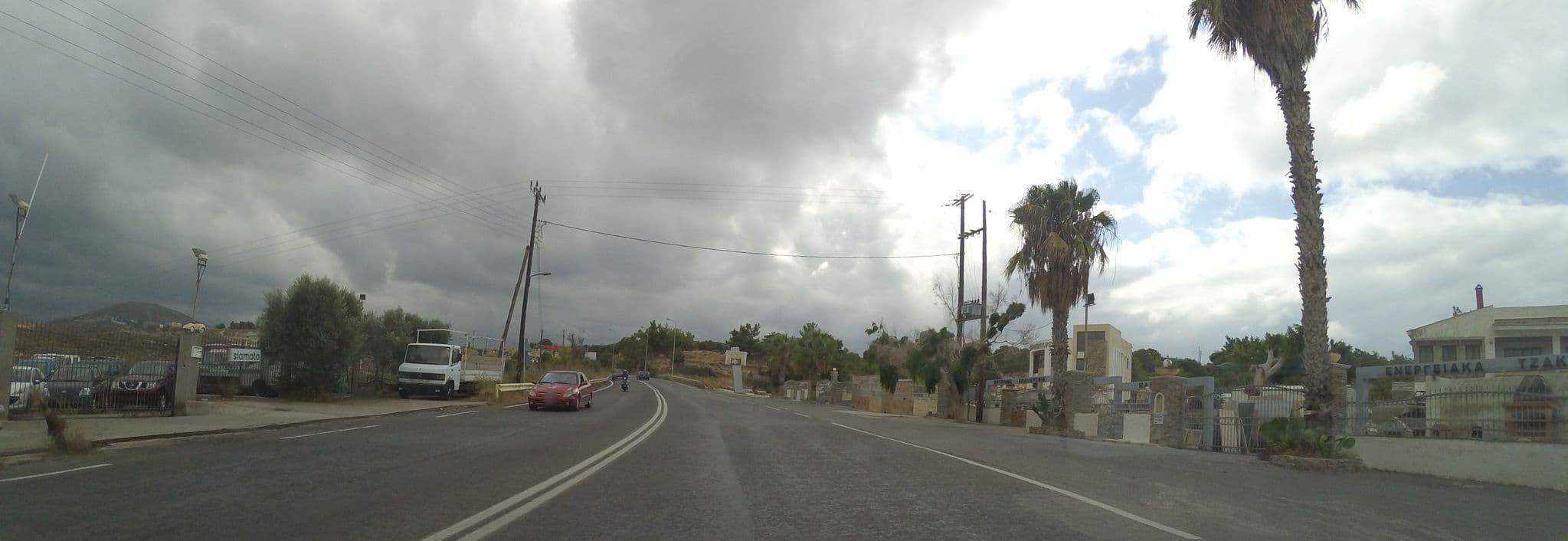 Street view near Aqua Blue, Néa Alikarnassós — © teddy73 (CC BY-SA · Mapillary)